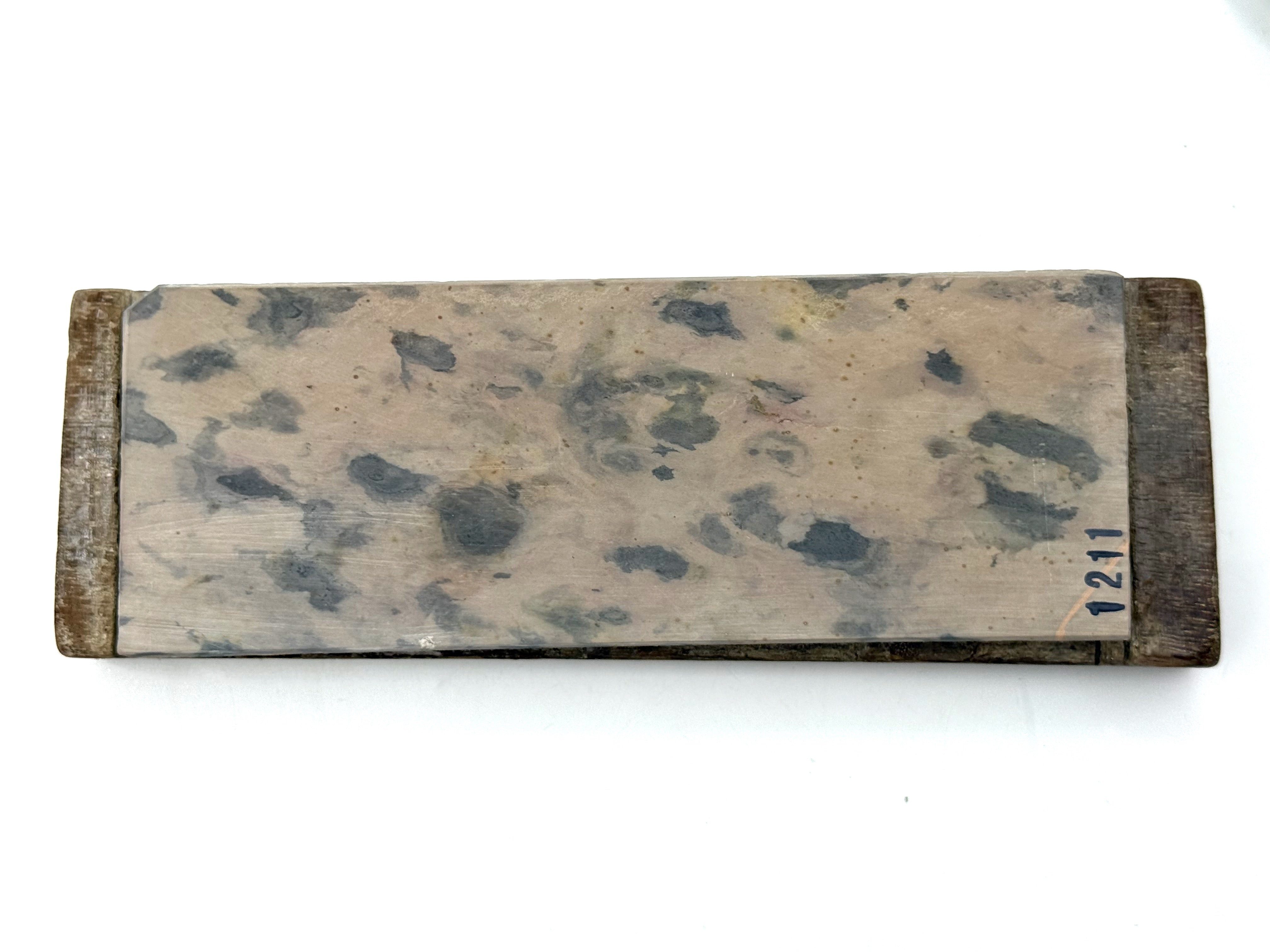 Nakayama Aisa Karasu Vintage Japanese Natural Finishing Whetstone