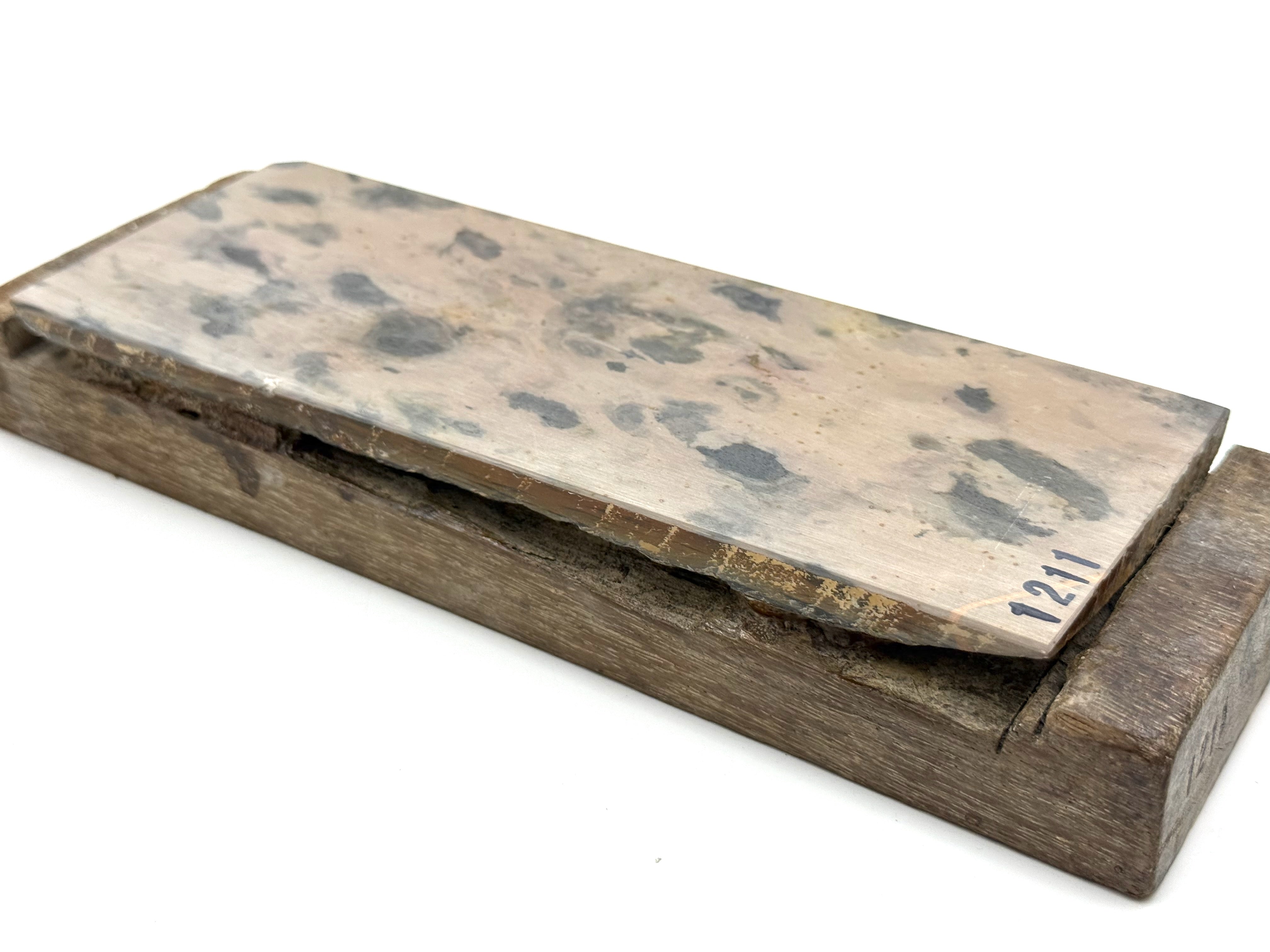 Nakayama Aisa Karasu Vintage Japanese Natural Finishing Whetstone