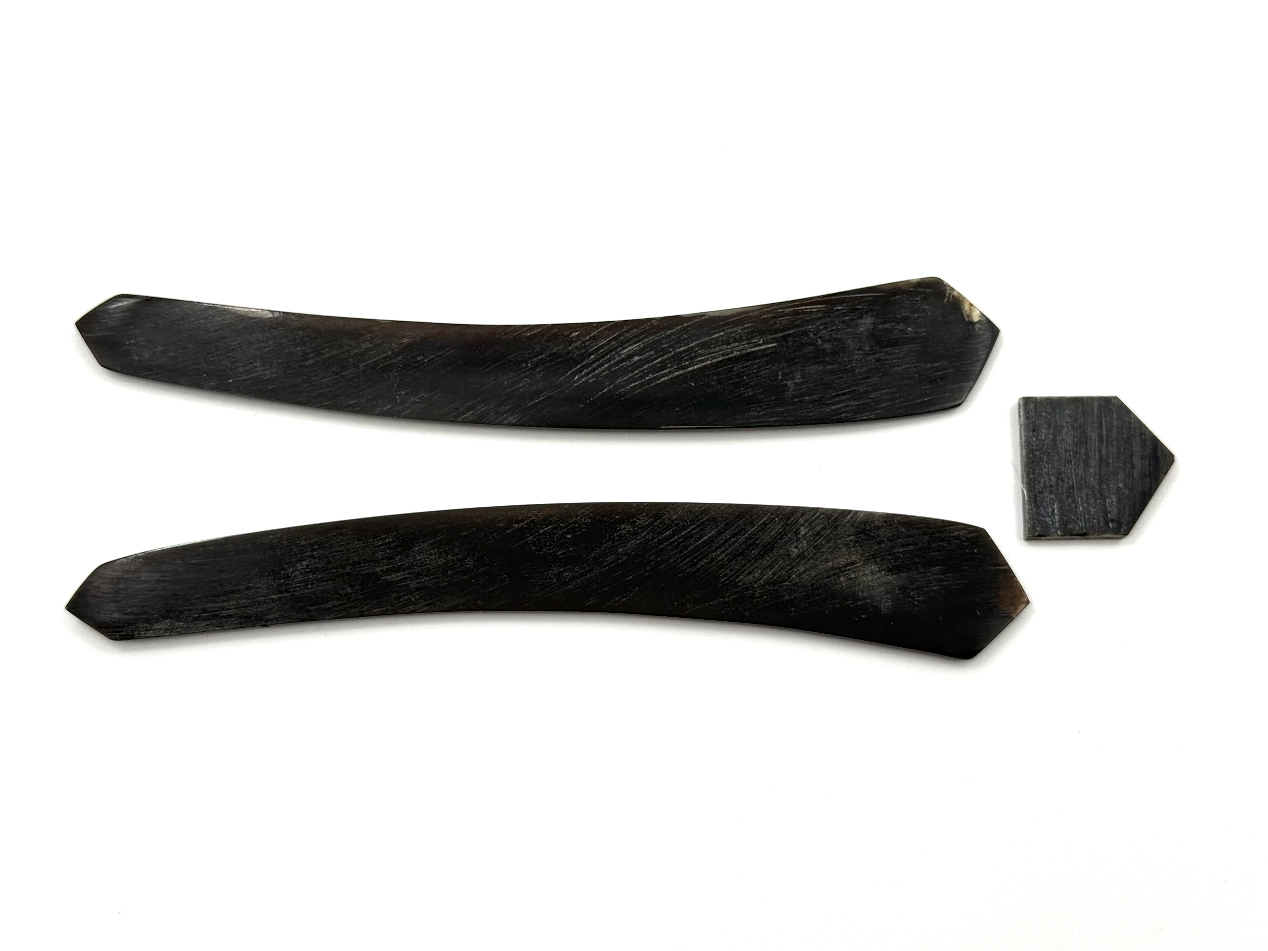 Plaquettes de rasoir pour lames 7/8-8/8 - Os de buffle blanchi - Une paire/ensemble