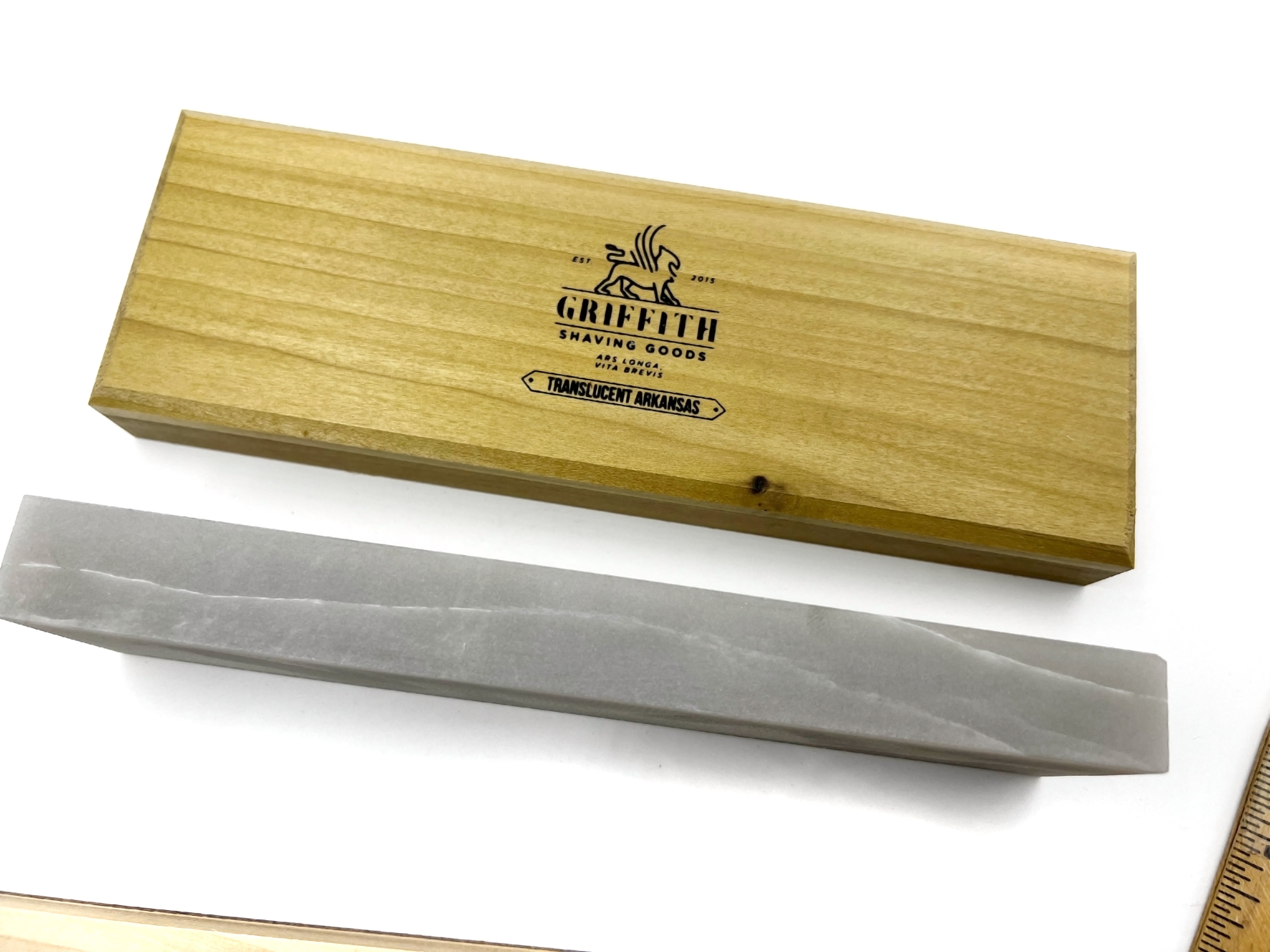 Arkansas Translucent Ultra-Fine - 8x2x0.75" American Finishing Razor Hone Sharpening Oilstone