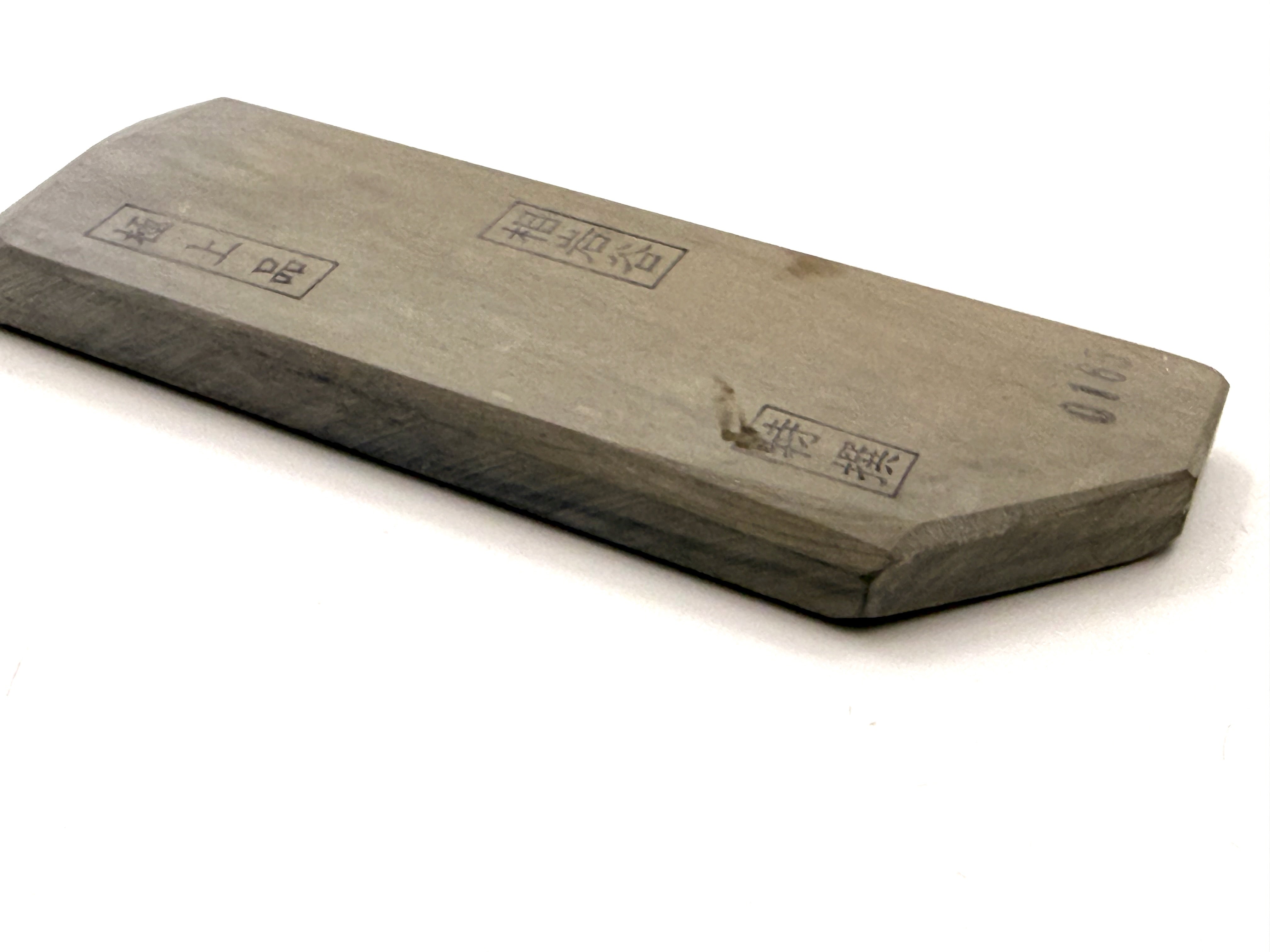 Aiwatani Karasu Suita Japanese Natural Whetstone