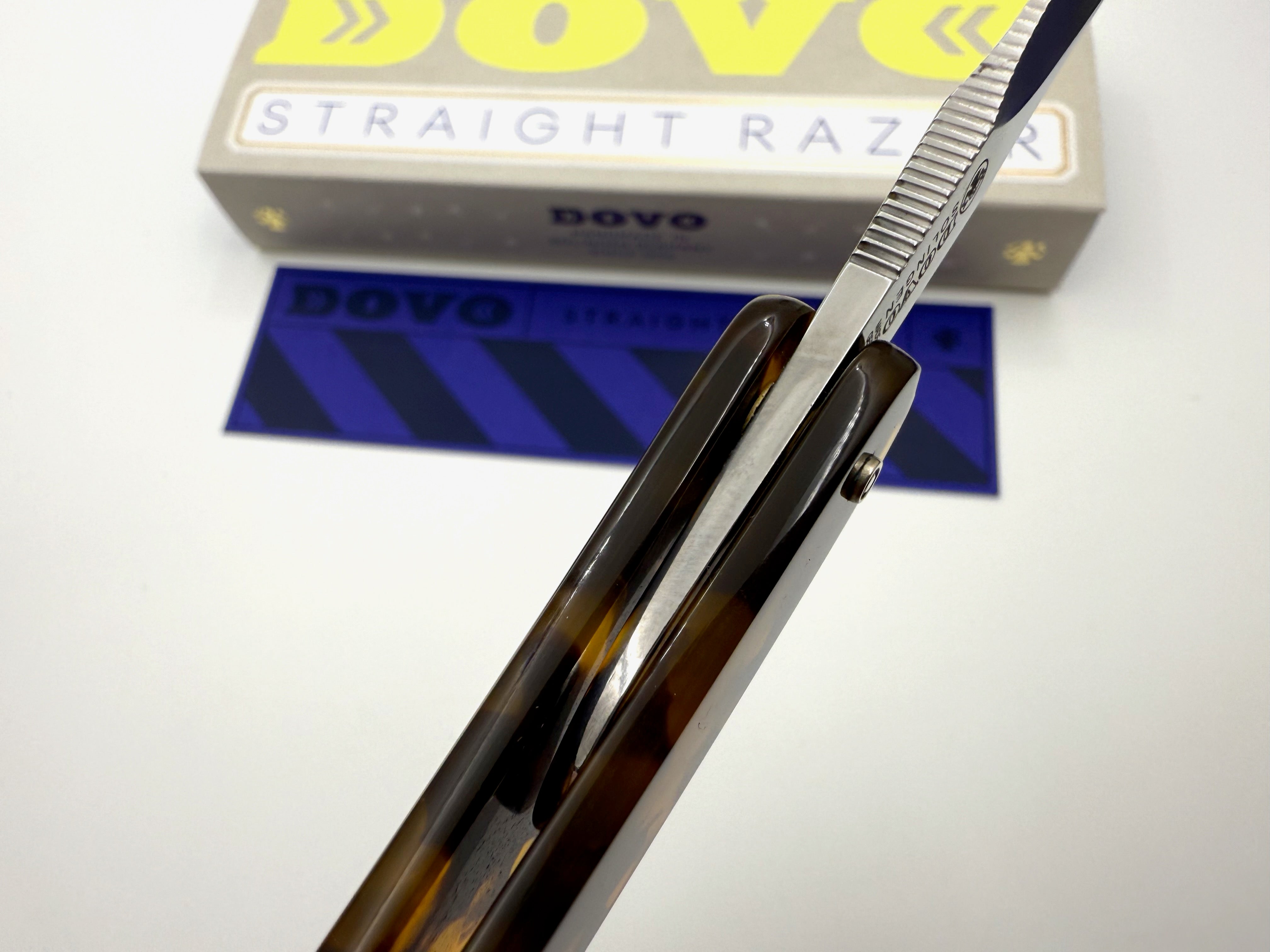 Dovo "Barbarossa" Faux Tortoise Handle 5/8 Full Hollow Solingen Straight Razor