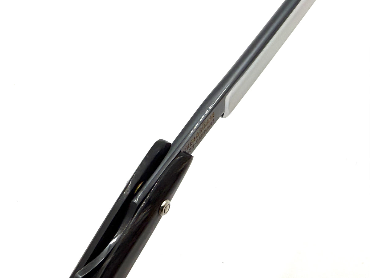 Eicker & Sohne "Heartring" - RARE NOS 9/16 Full Hollow Solingen Straight Razor with Black & White Horn Scales