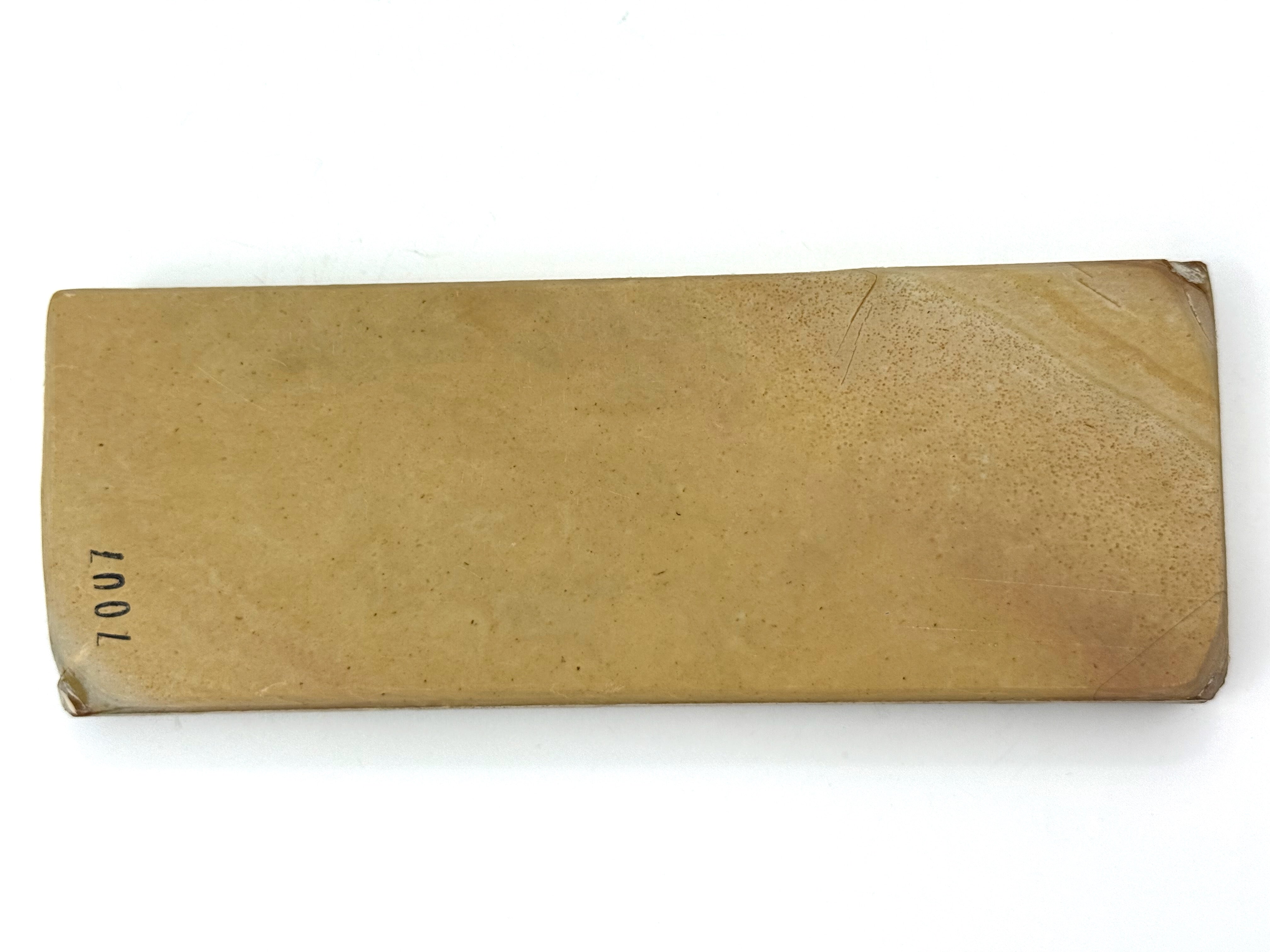 Nakayama Hon Tomae Kiita Iromono Nashiji 40' Japanese Natural Finishing Whetstone