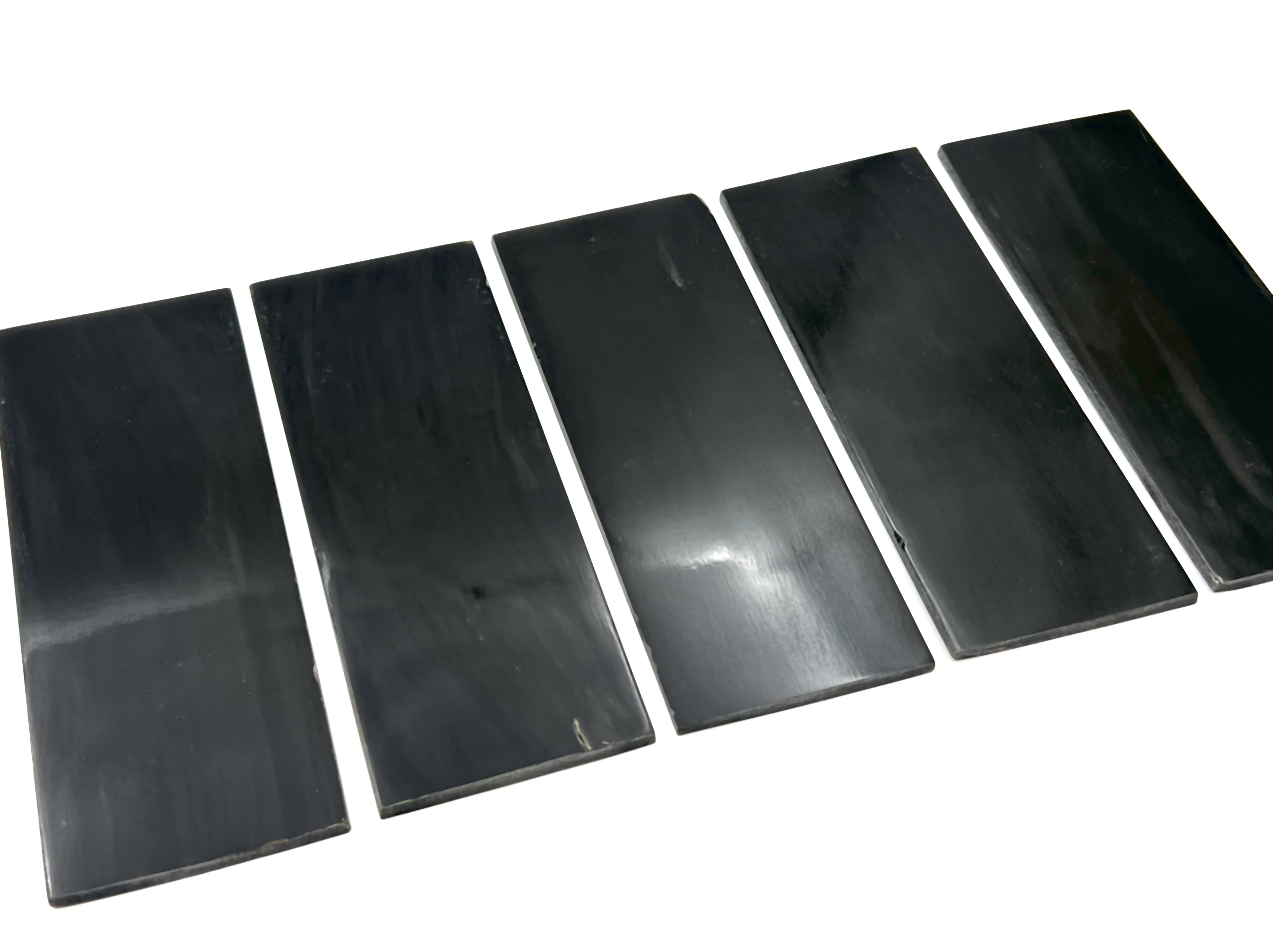 Straight Razor Scale Plate/Blank 160mm x 60mm (6.3in. x 2.3in.) x 3mm - Black Buffalo Horn