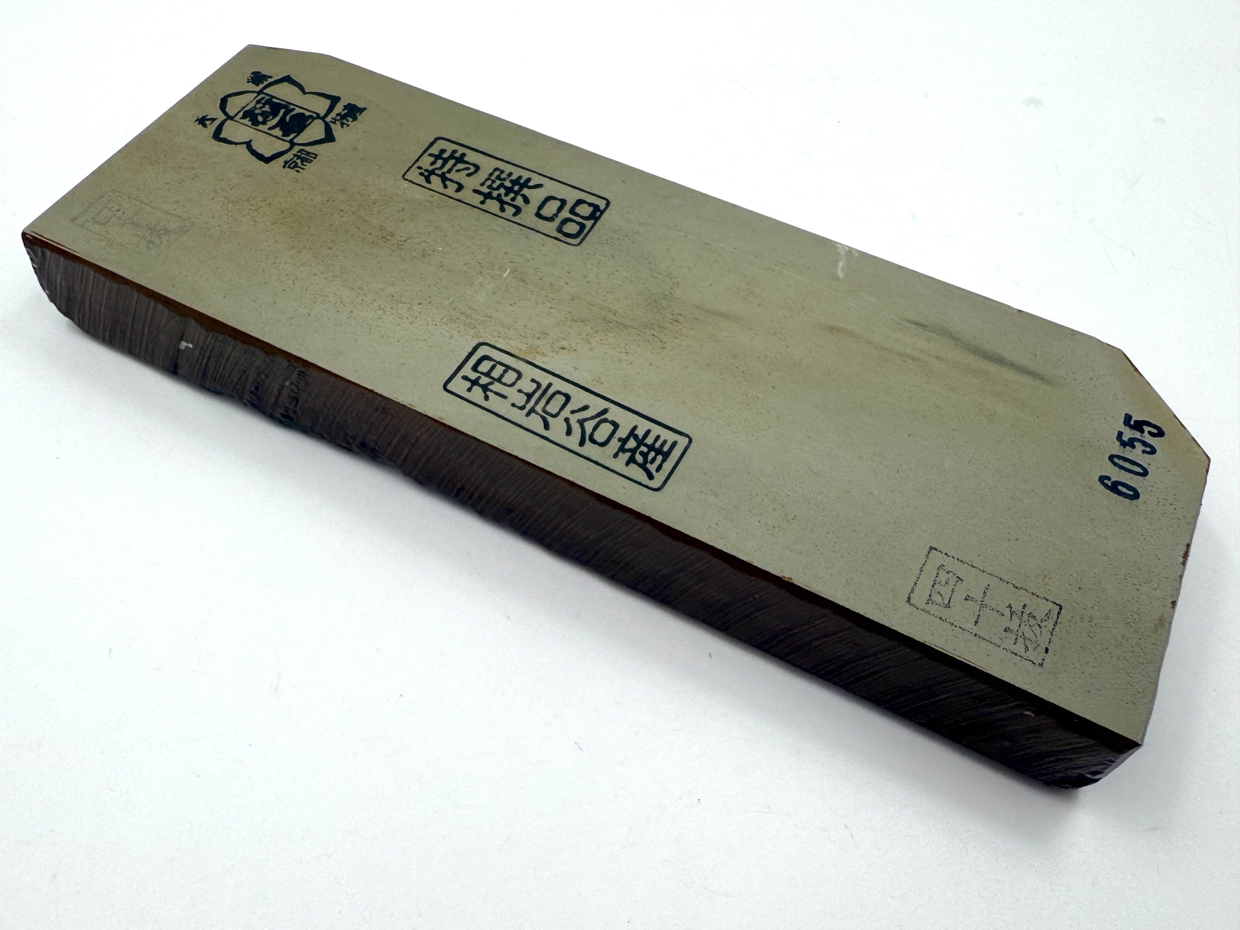 Aiiwatani Tomae Asagi Goma Japanese Natural Finishing Whetstone