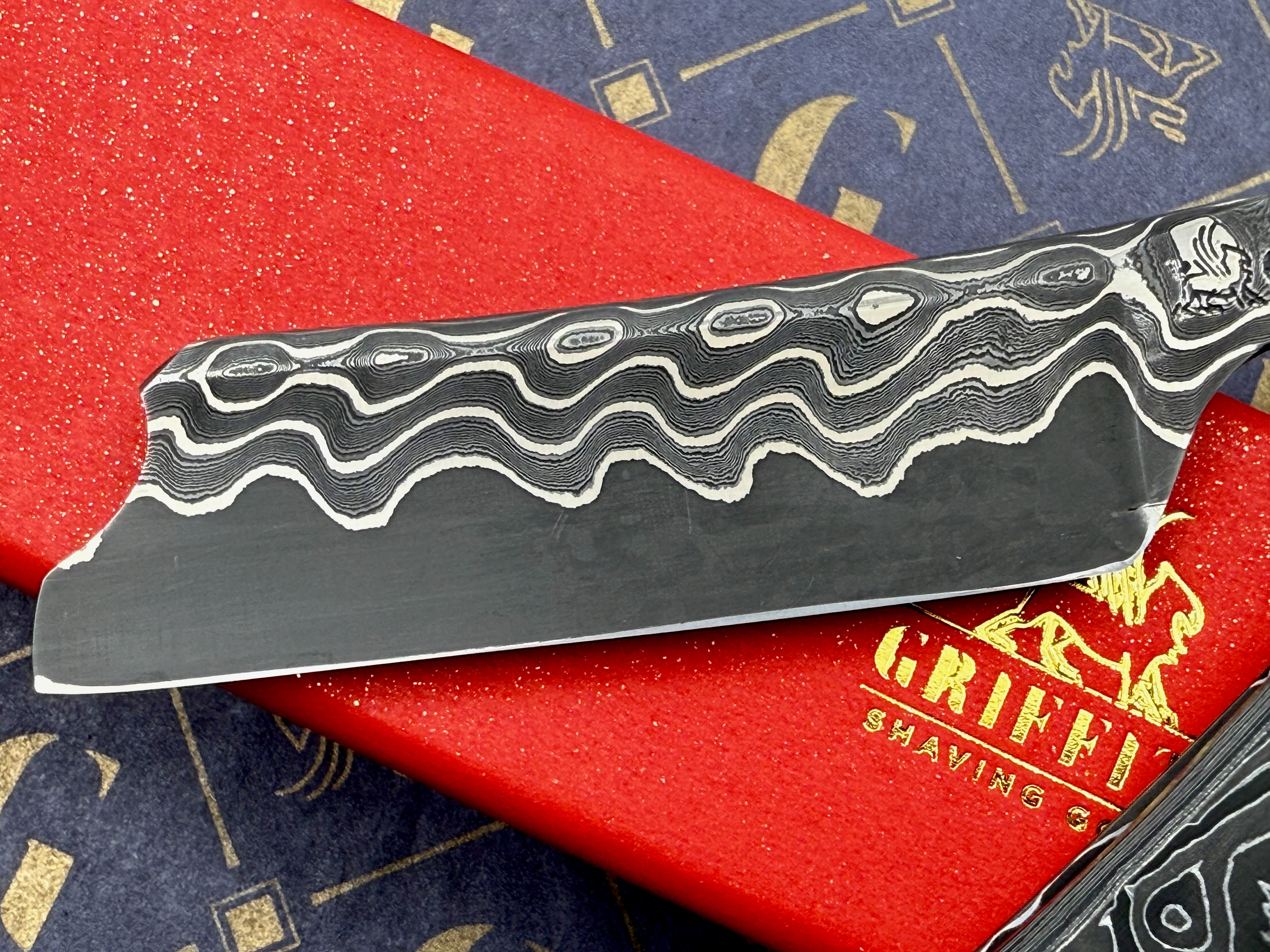 Griffith 13/16 Nickel & Steel Damascus San Mai Quarter Hollow - Carbon Scales Artisan Straight Razor