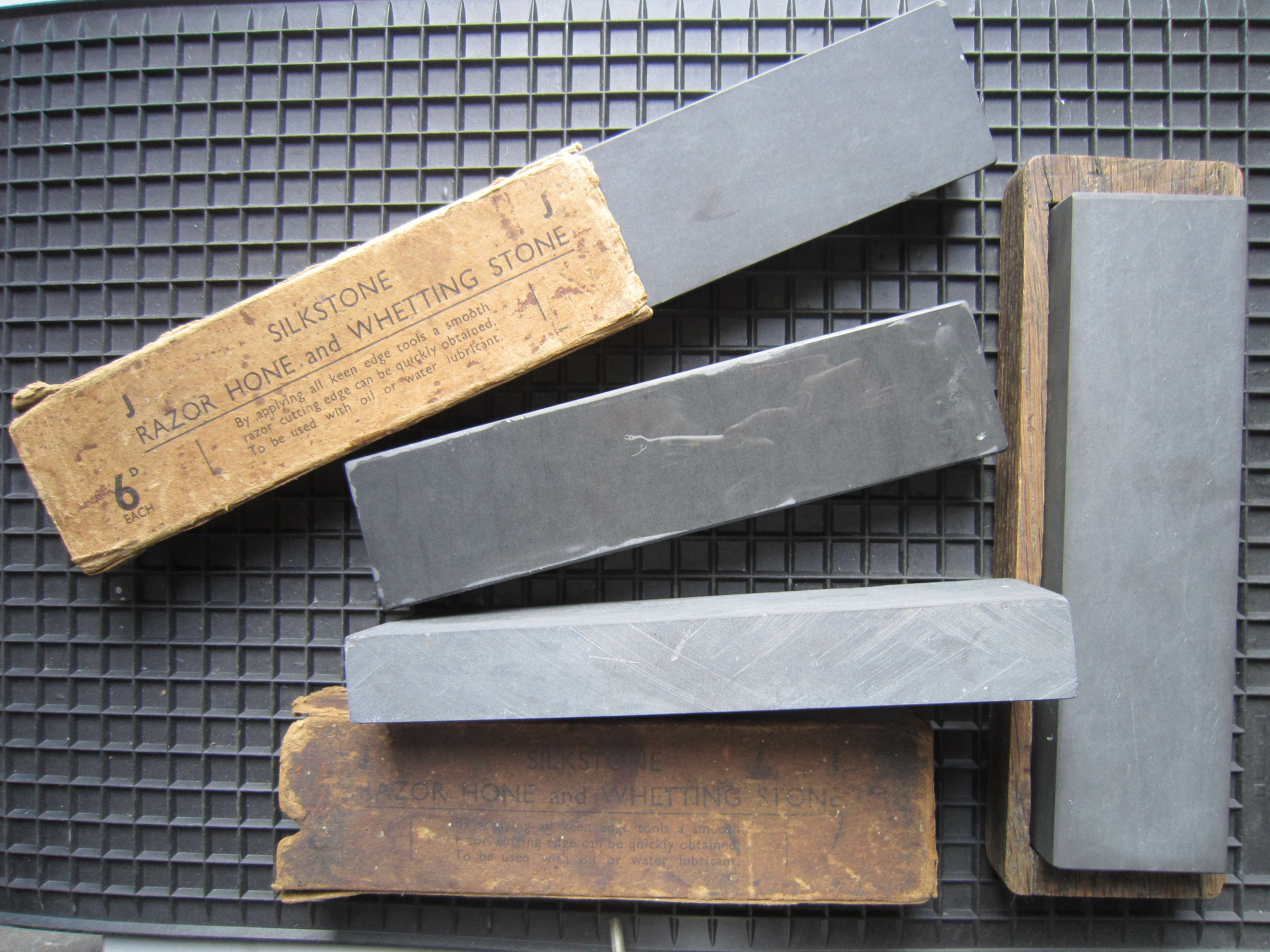 SilkStone Vintage Natural British Sharpening & Honing Stone - 200mm x 50mm (7.8" x 2")