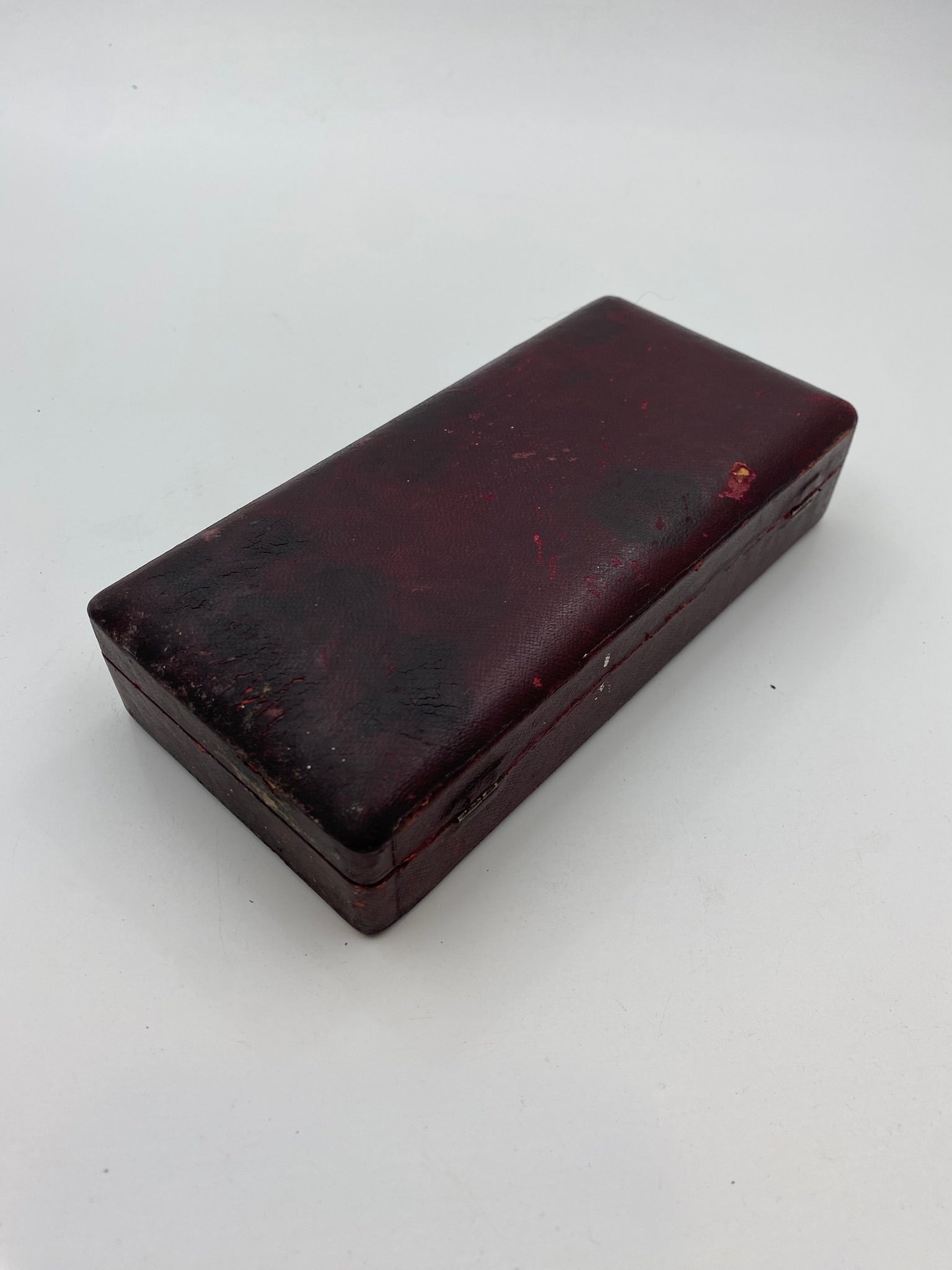 Antique Heljestrand Razor Seven Day Set Case