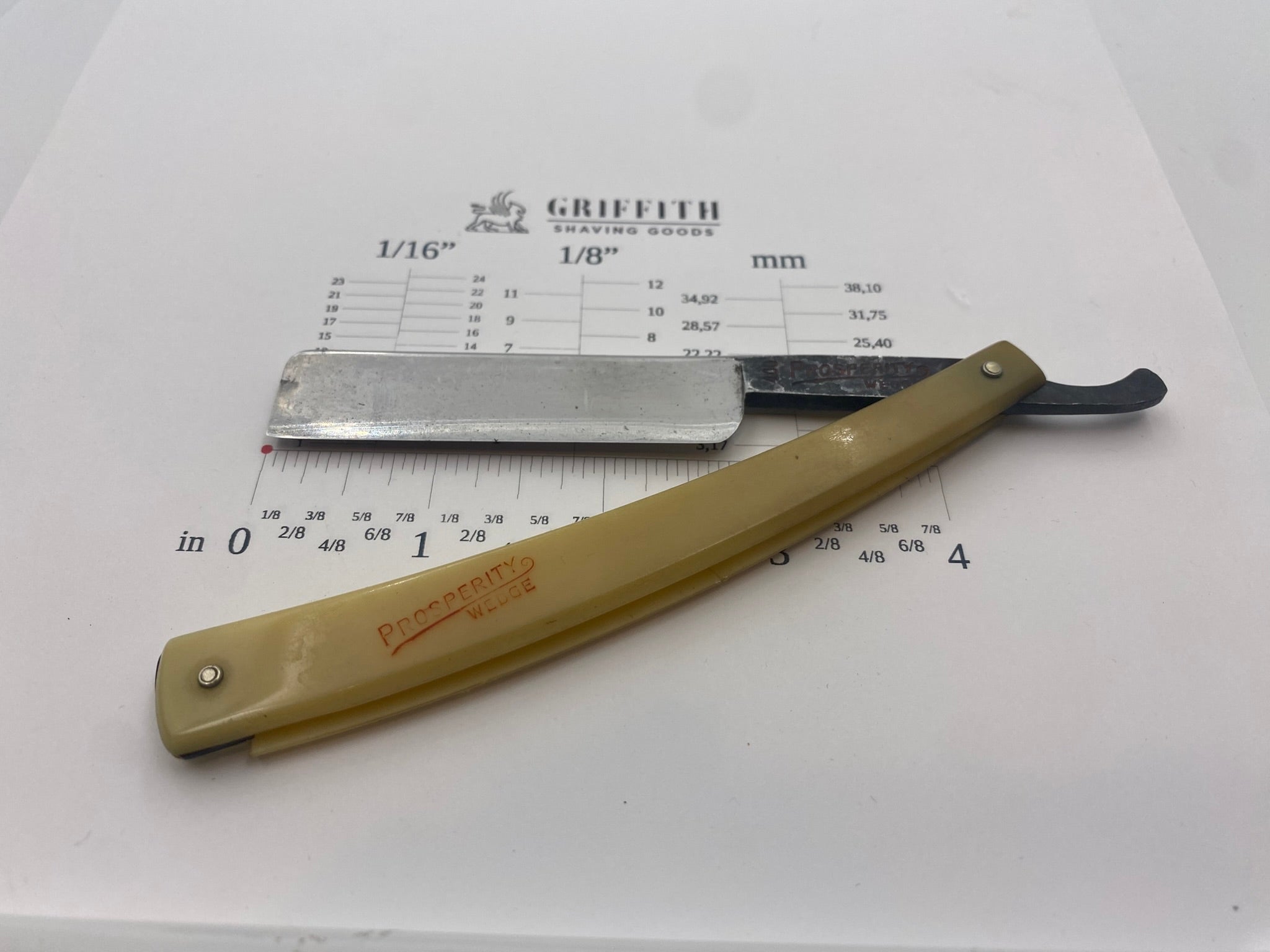 Vintage Prosperity Wedge German Razor for Restoration