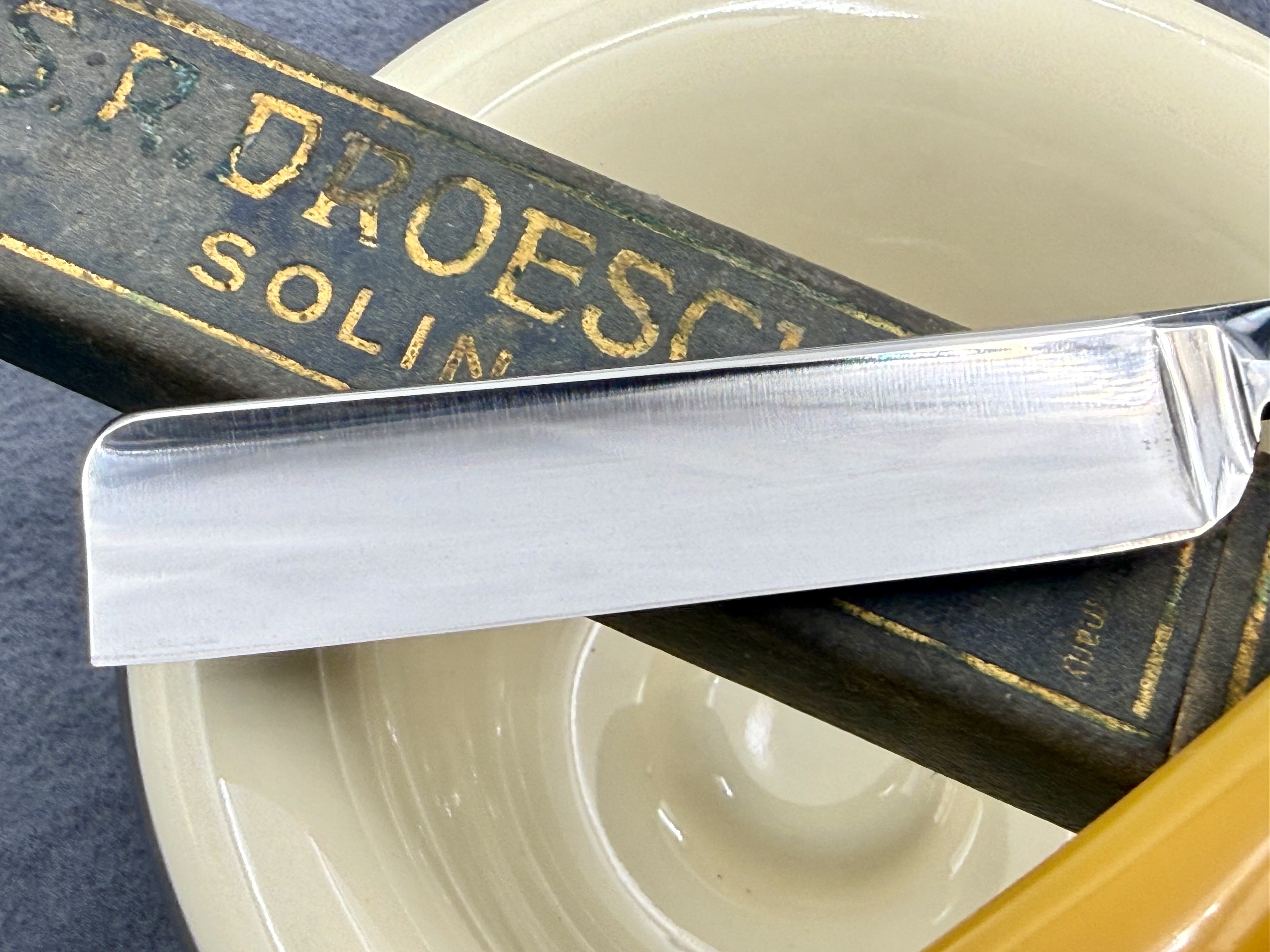 S.R. Droescher "Black Smith" 5/8 Full Hollow Blade Near Mint - Vintage Solingen Straight Razor - Shave Ready