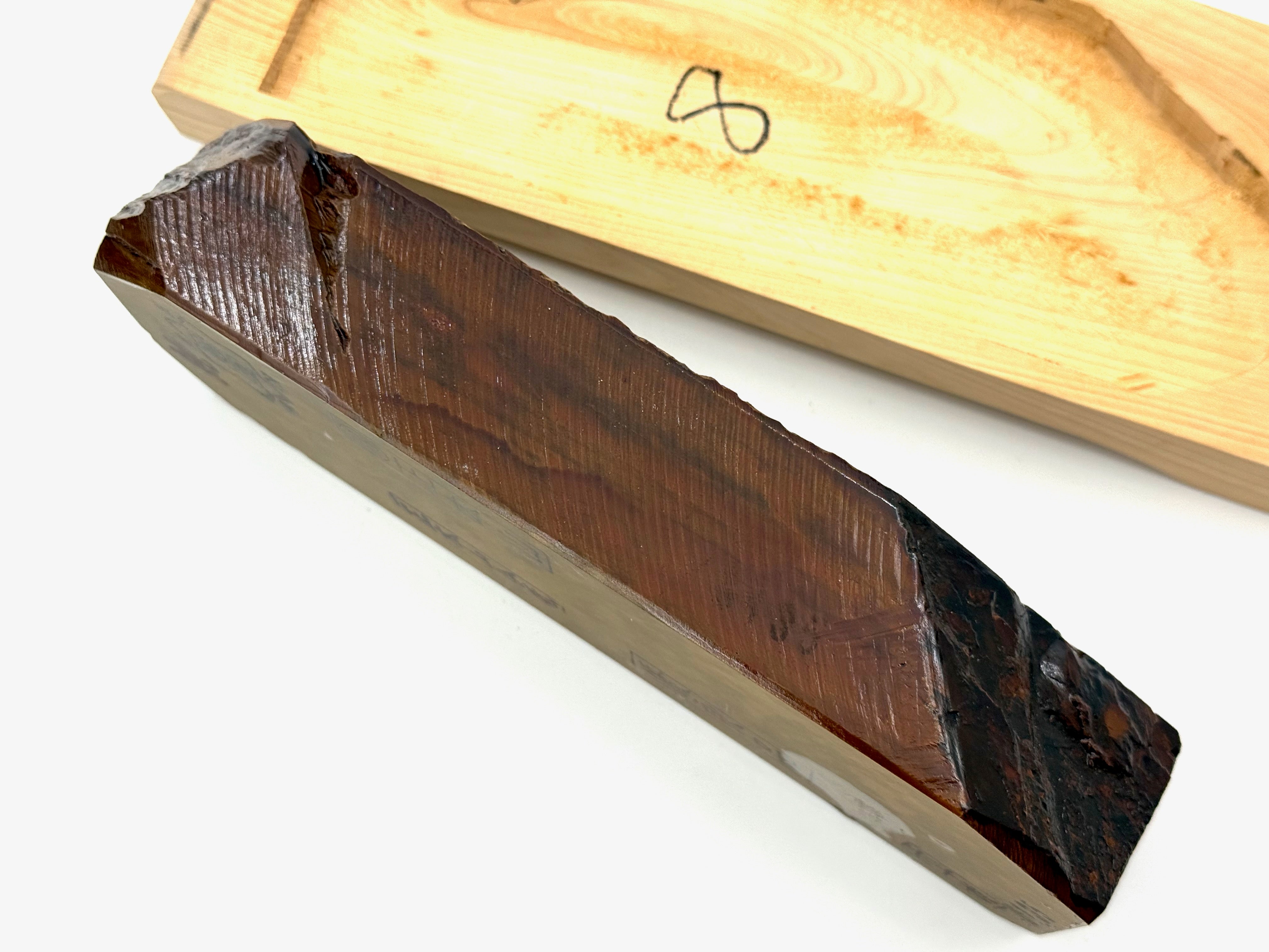 Tsukinowa Akapin Karasu Japanese Natural Finishing Whetstone