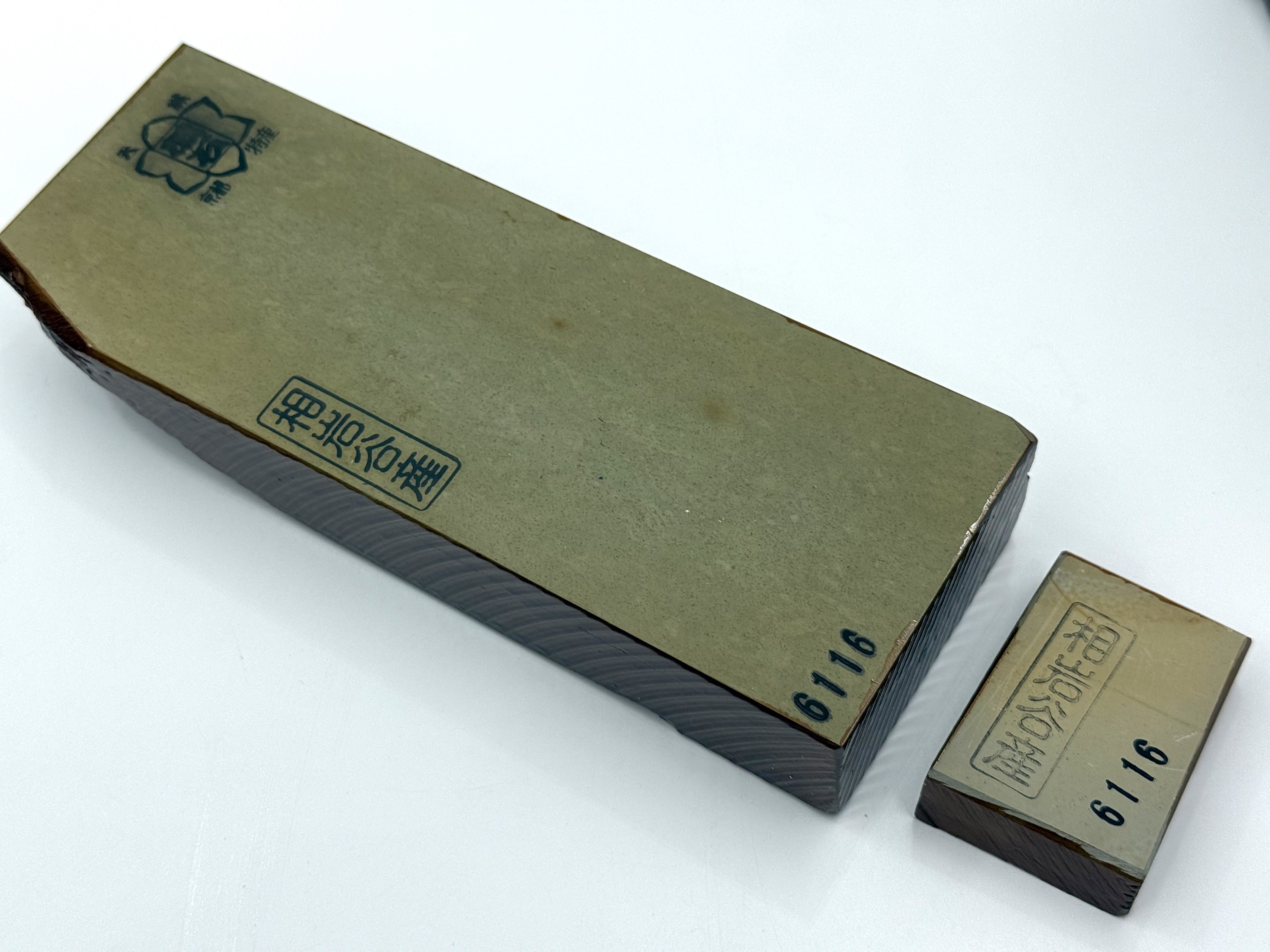 Aiwatani Asagi Nashiji Japanese Natural Finishing Whetstone with Tomo Nagura