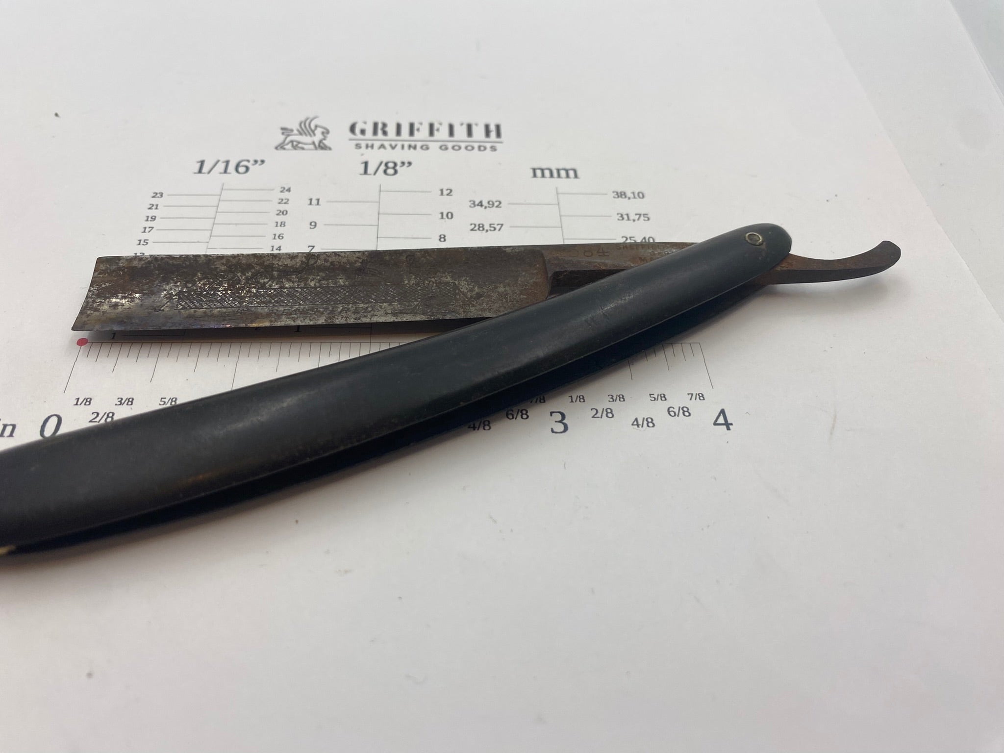 Vintage Sheffield Cutlery Etched "harder than a file" Razor for Restoration