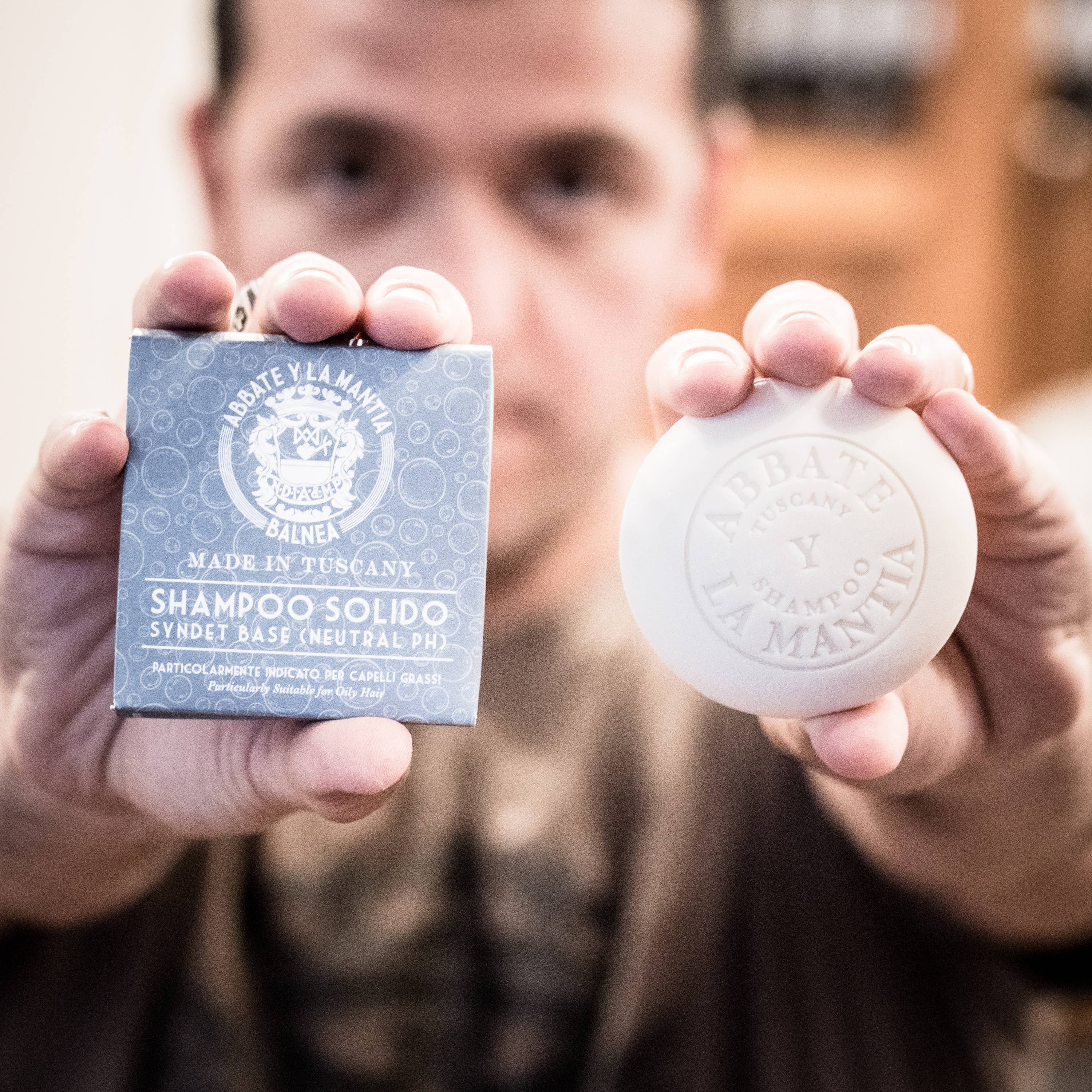 Abbate Y La Mantia - Solid Shampoo for Oily Hair | Saffron and Clays
