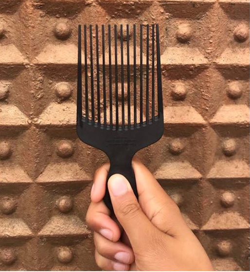 Chicago Comb Co. - Model No. 7 Carbon Fiber Pick Comb