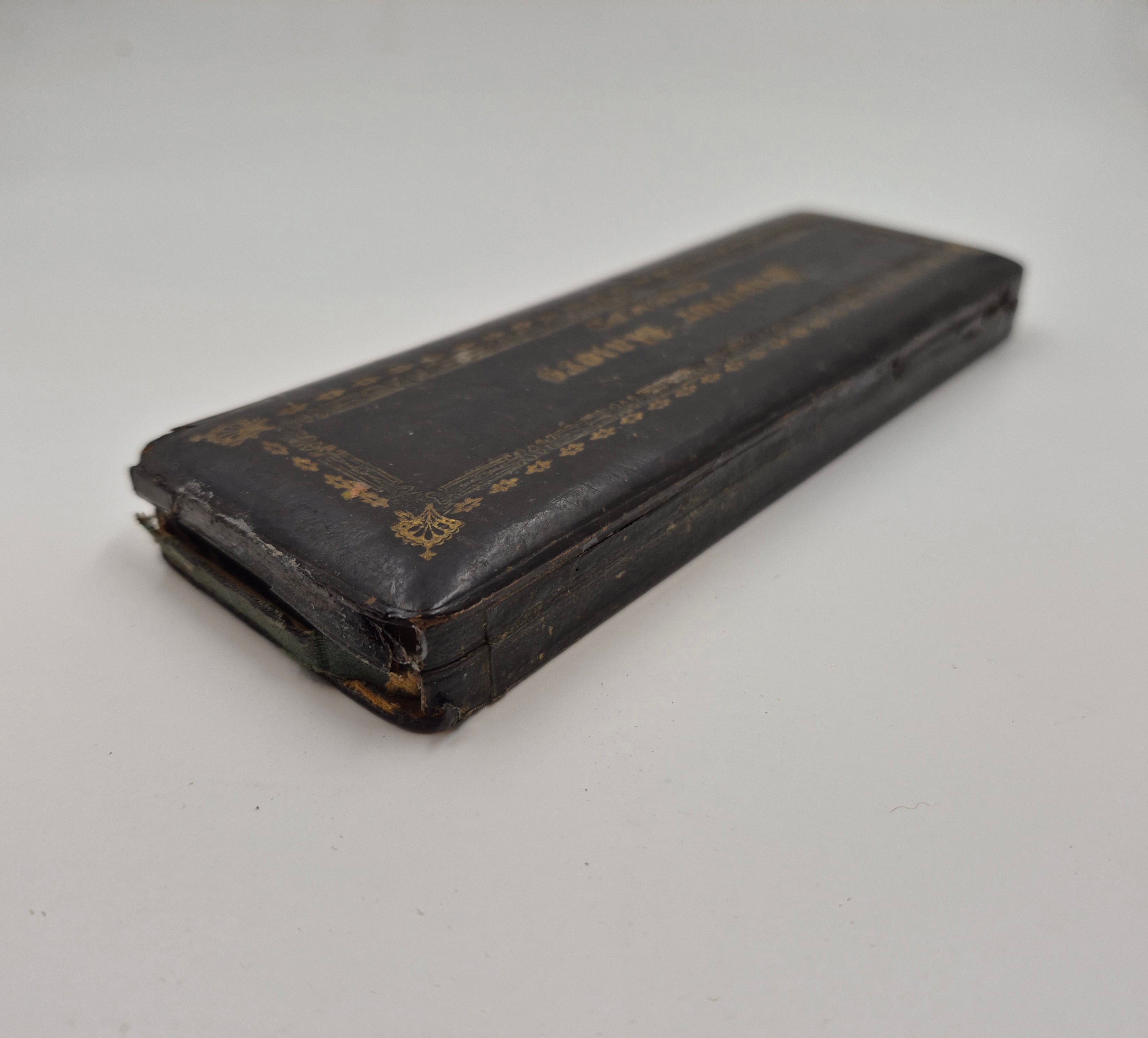 Antique Sheffield Razor Pair Set Case