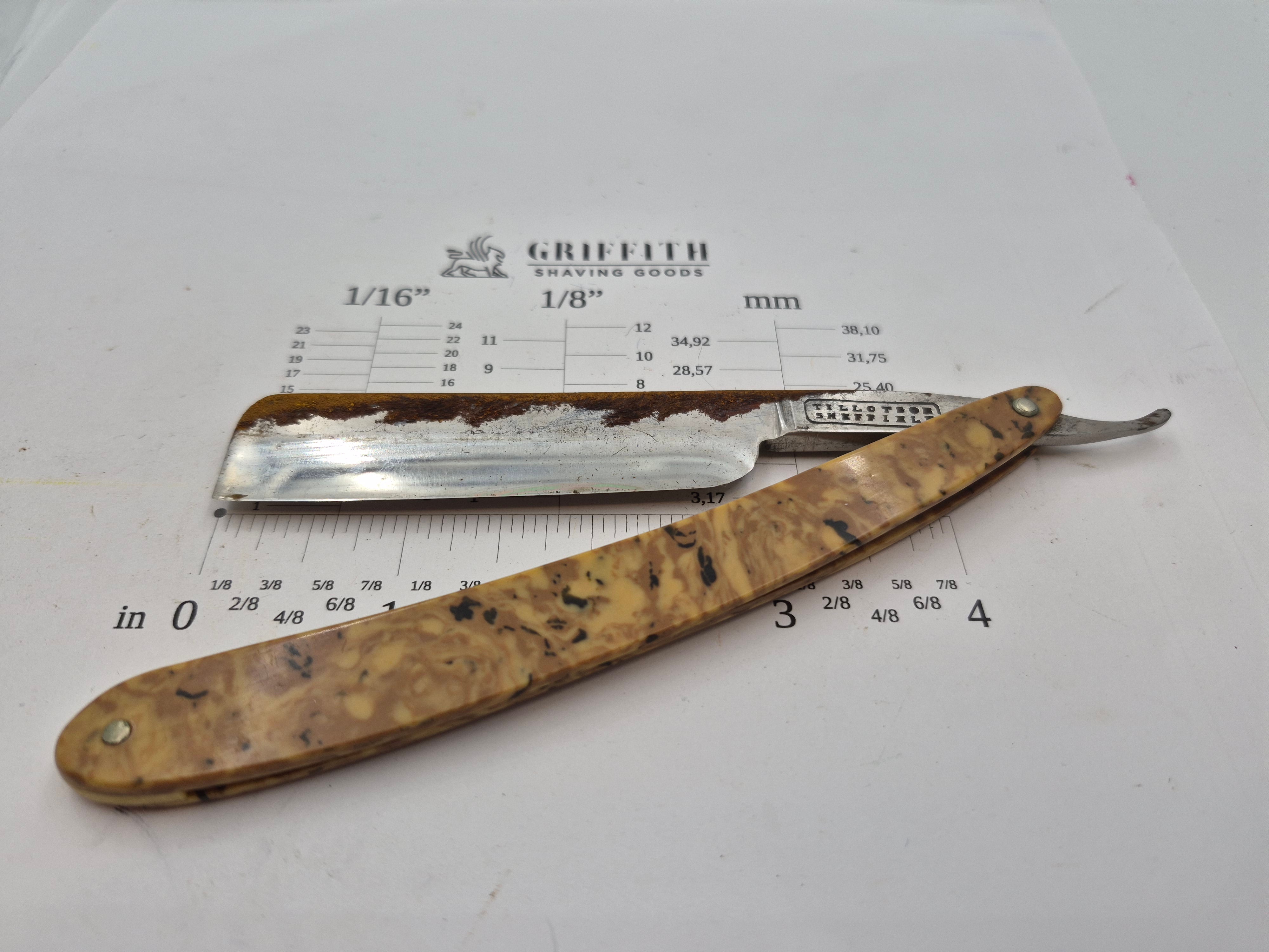 Rasoir droit vintage à restaurer