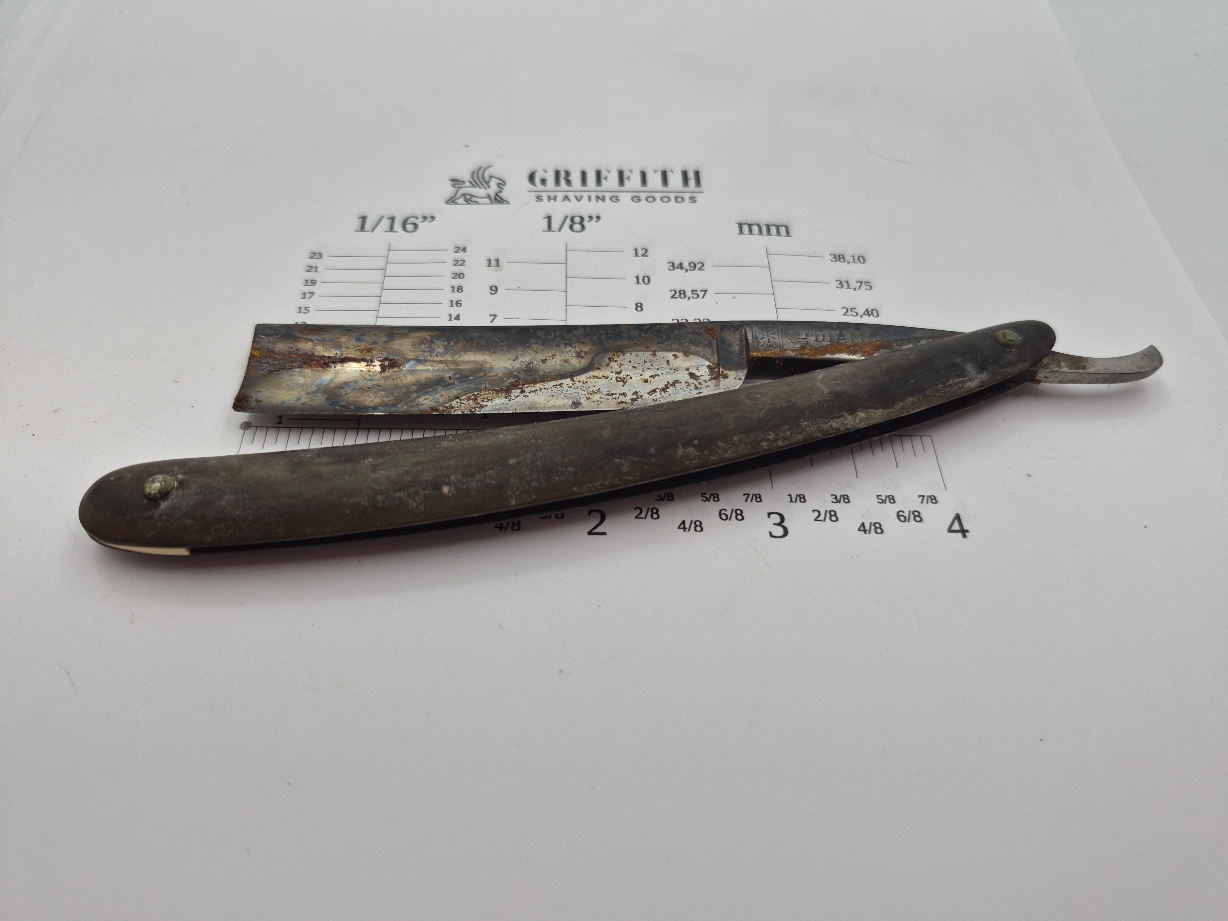 Rasoir droit vintage à restaurer