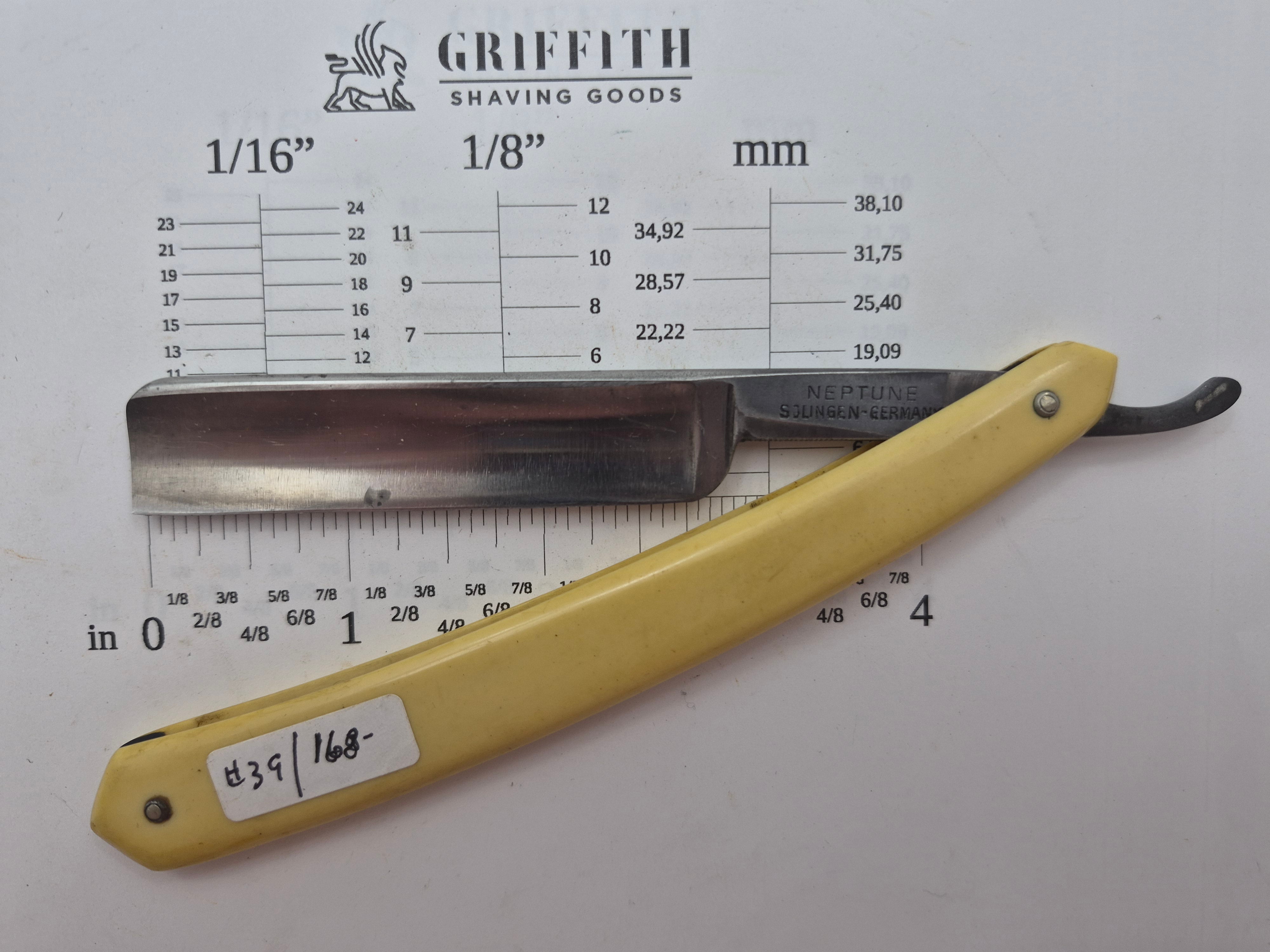 Vintage Neptune German Razor for Restoration