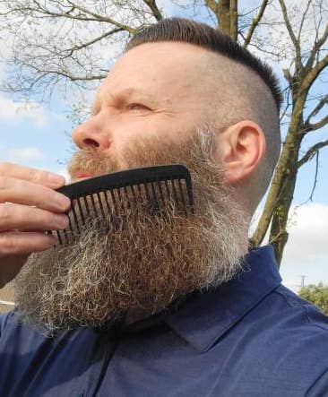 Chicago Comb Co. - Model No. 10 Carbon Fiber Comb