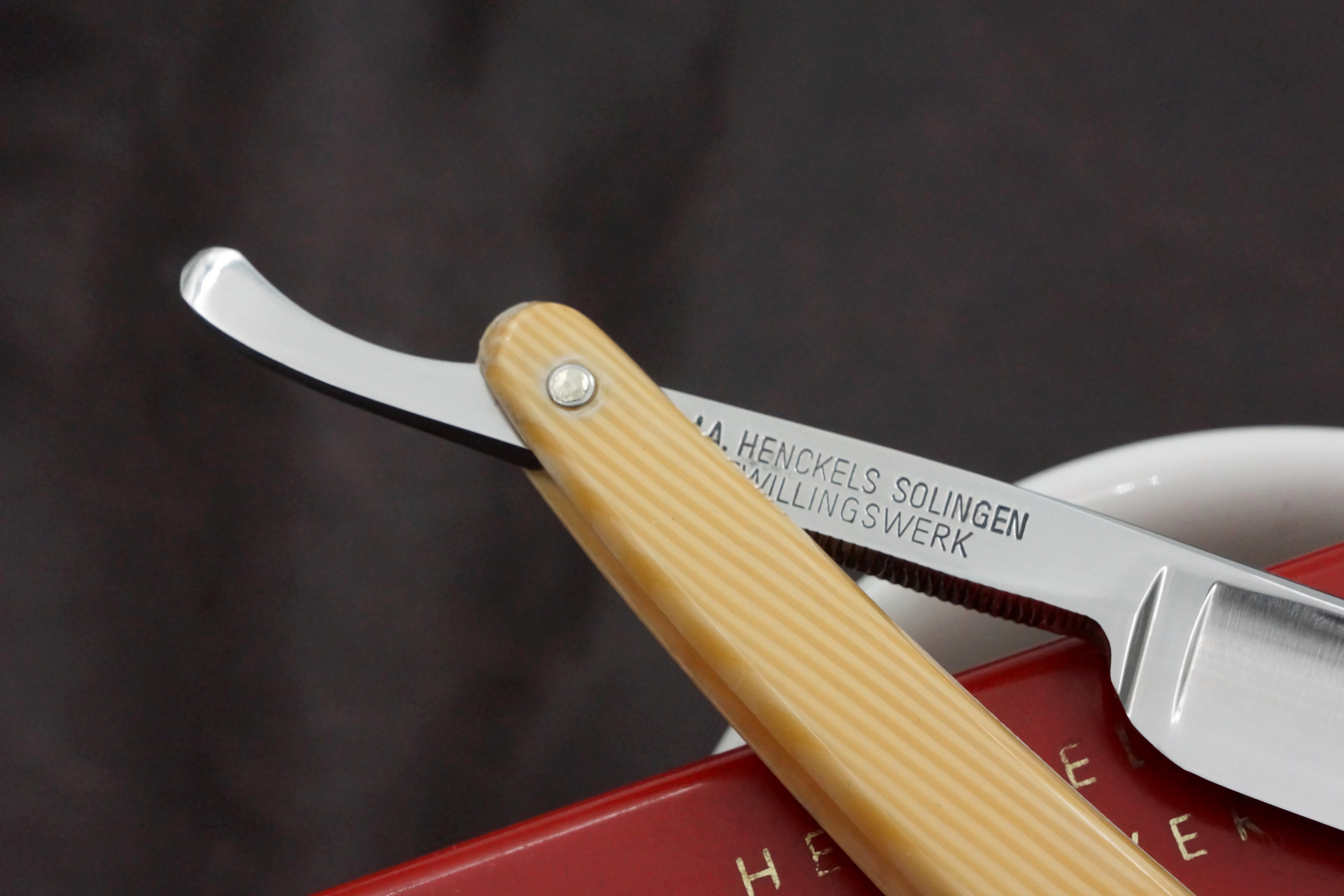 Henckels Friodur 9/16" No. 89 1/2 - Near Pristine Stainless Steel - Solingen Straight Razor - Shave Ready