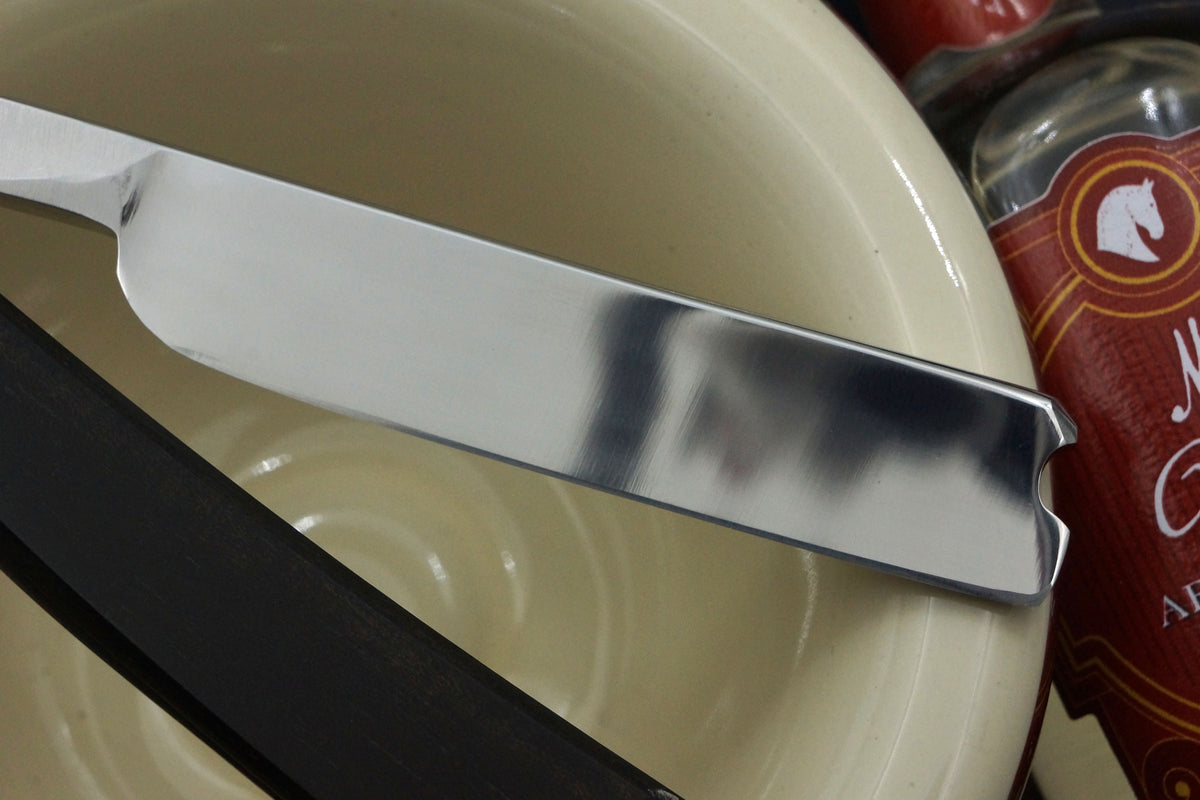 Wade & Butcher- 5/8 Etched Blade Custom Scales Vintage Sheffield Straight Razor - Shave Ready
