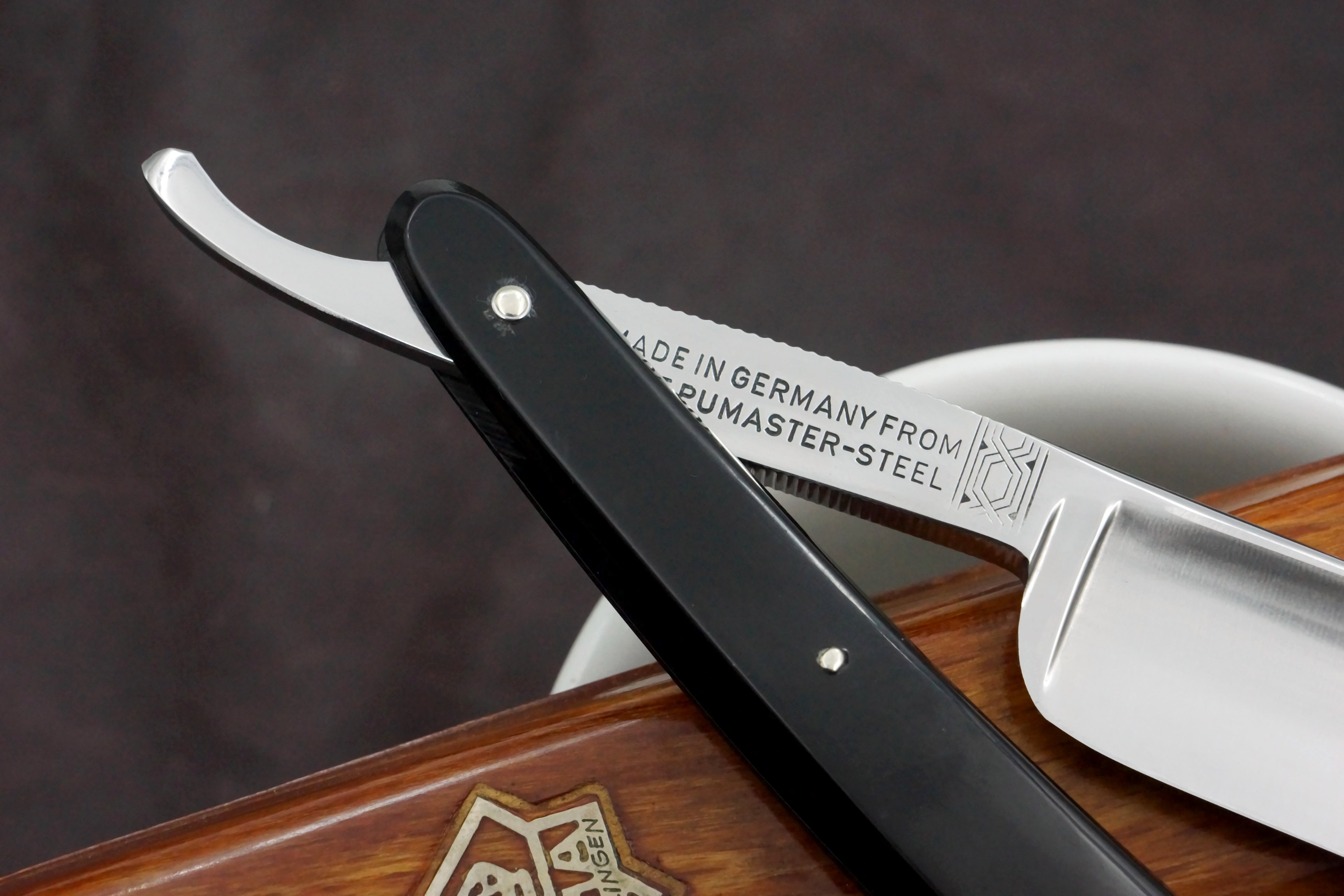 Puma No.91 High Class 6/8 Full Hollow - Excellent+ Vintage Solingen Straight Razor - Shave Ready