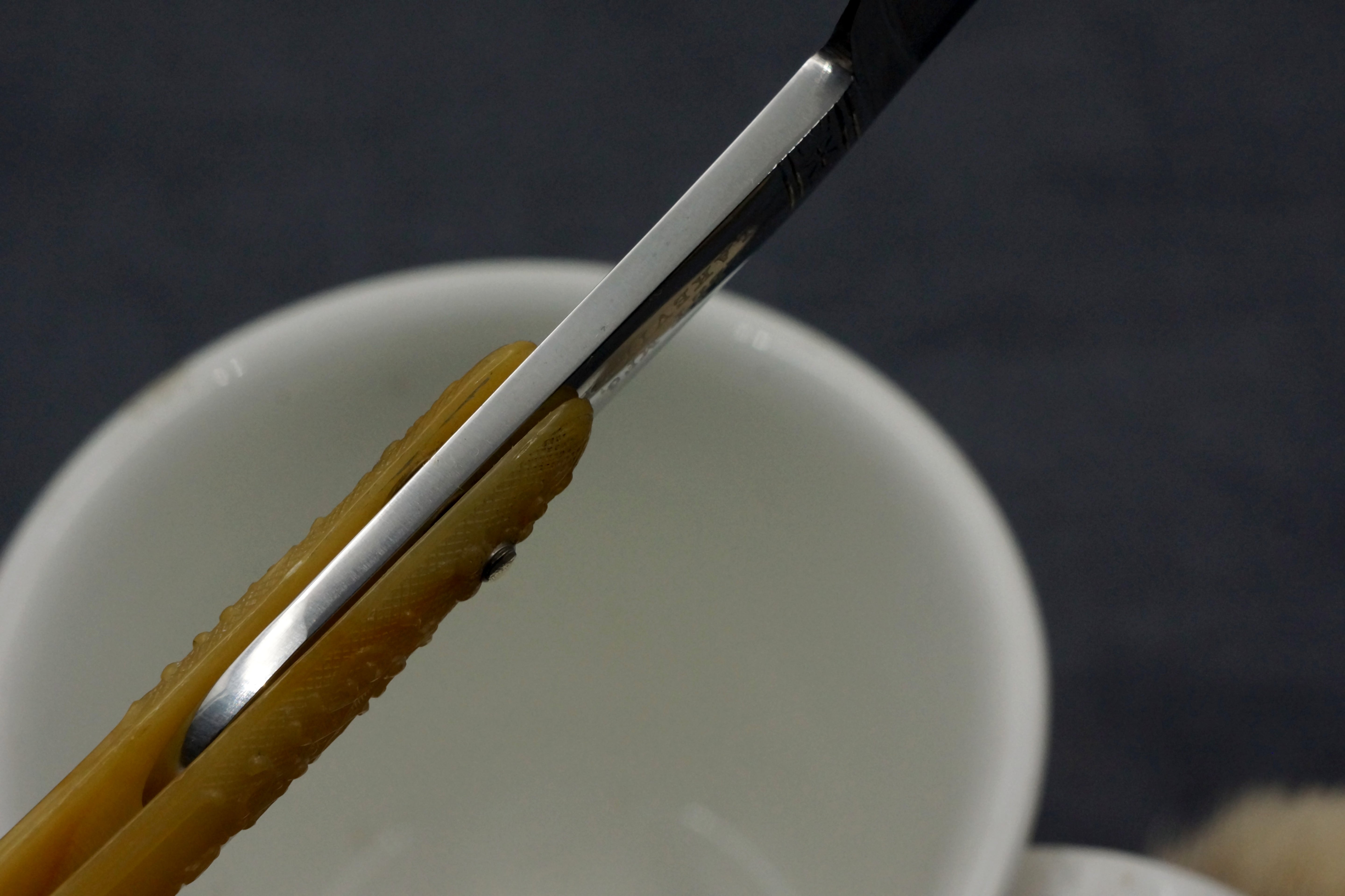 Holley Mfg. Co. - 5/8 Excellent+ Full Hollow - Vintage American Straight Razor - Shave Ready