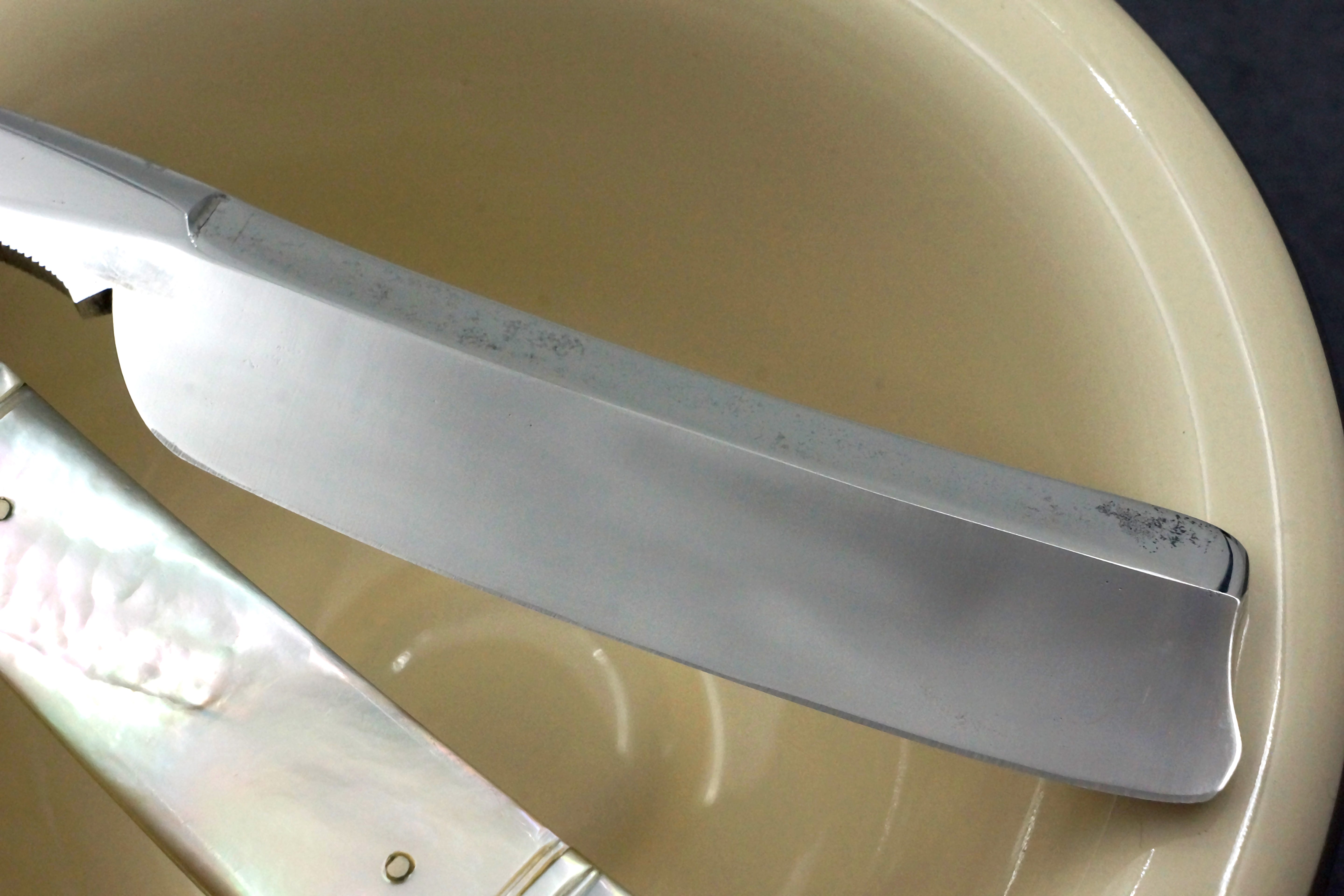Hawcroft & Sons 6/8 - Fancy Grind Fully Restored Mother of Pearl Scaled Sheffield Straight Razor - Shave Ready