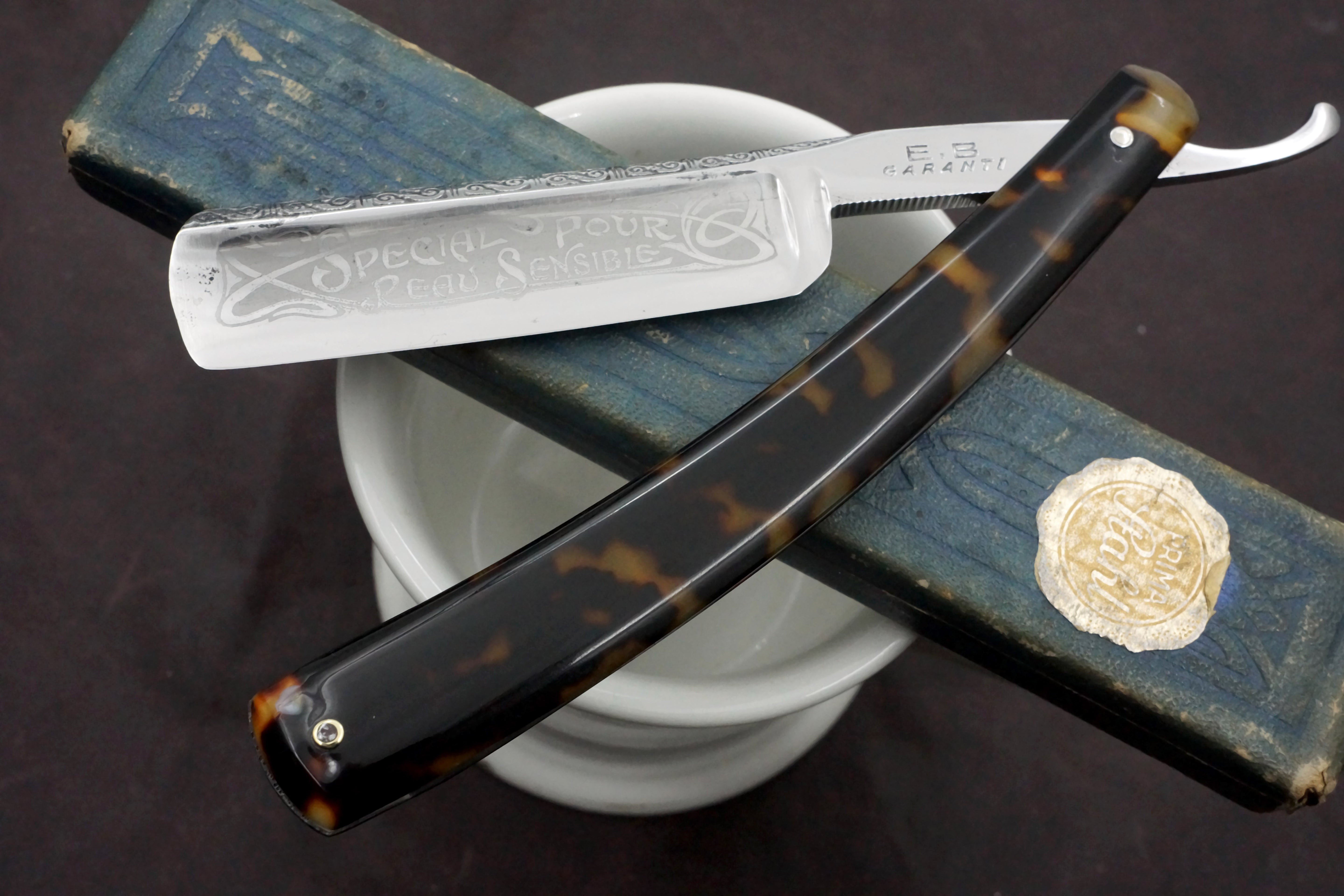 E.B. Garanti Full Hollow 13/16 Etched Blade - Excellent Restored Vintage French Straight Razor - Shave Ready