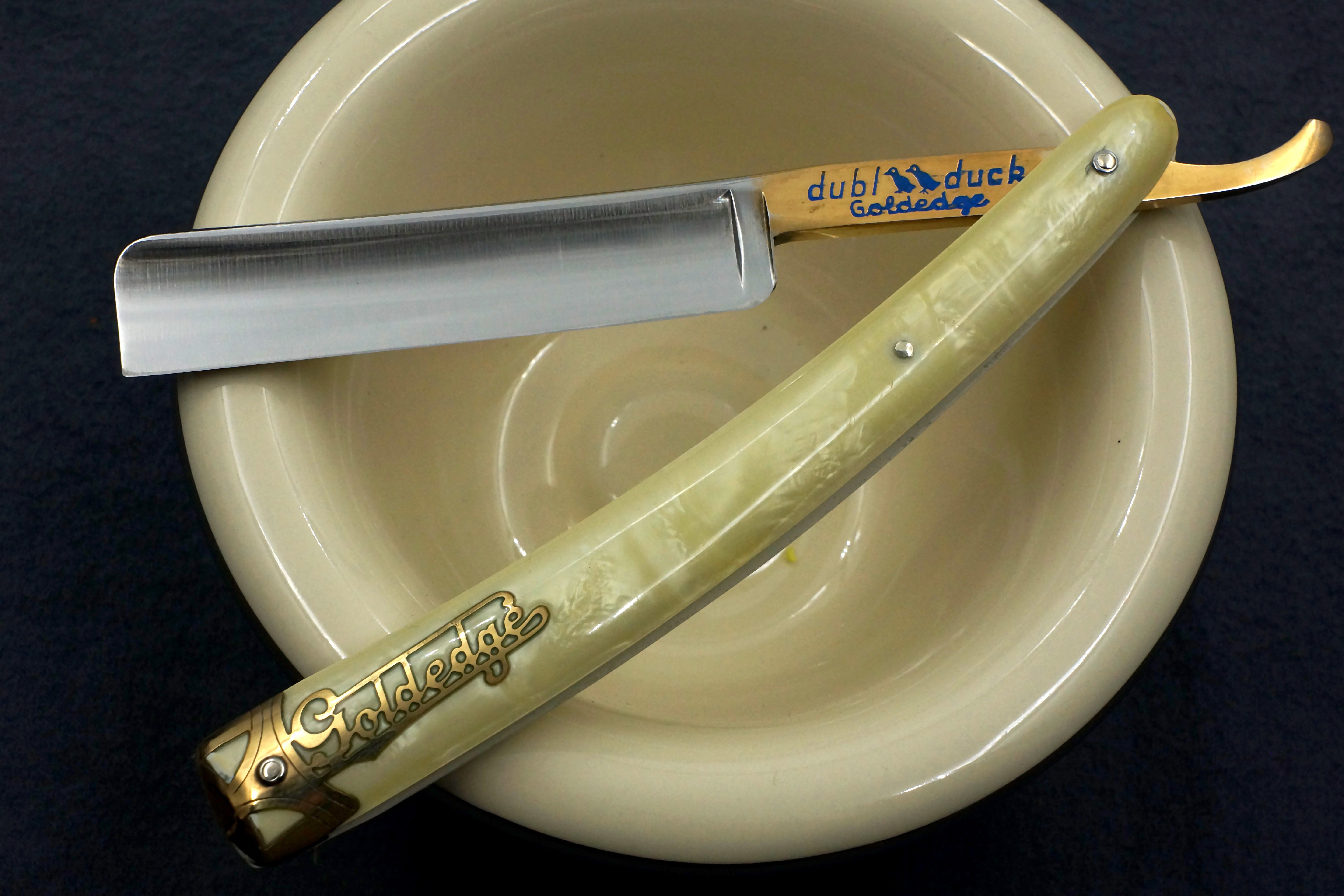 Dubl Duck Goldedge 11/16 Blade Cracked Ice Scales - Fully Restored Vintage Solingen Straight Razor - Shave Ready