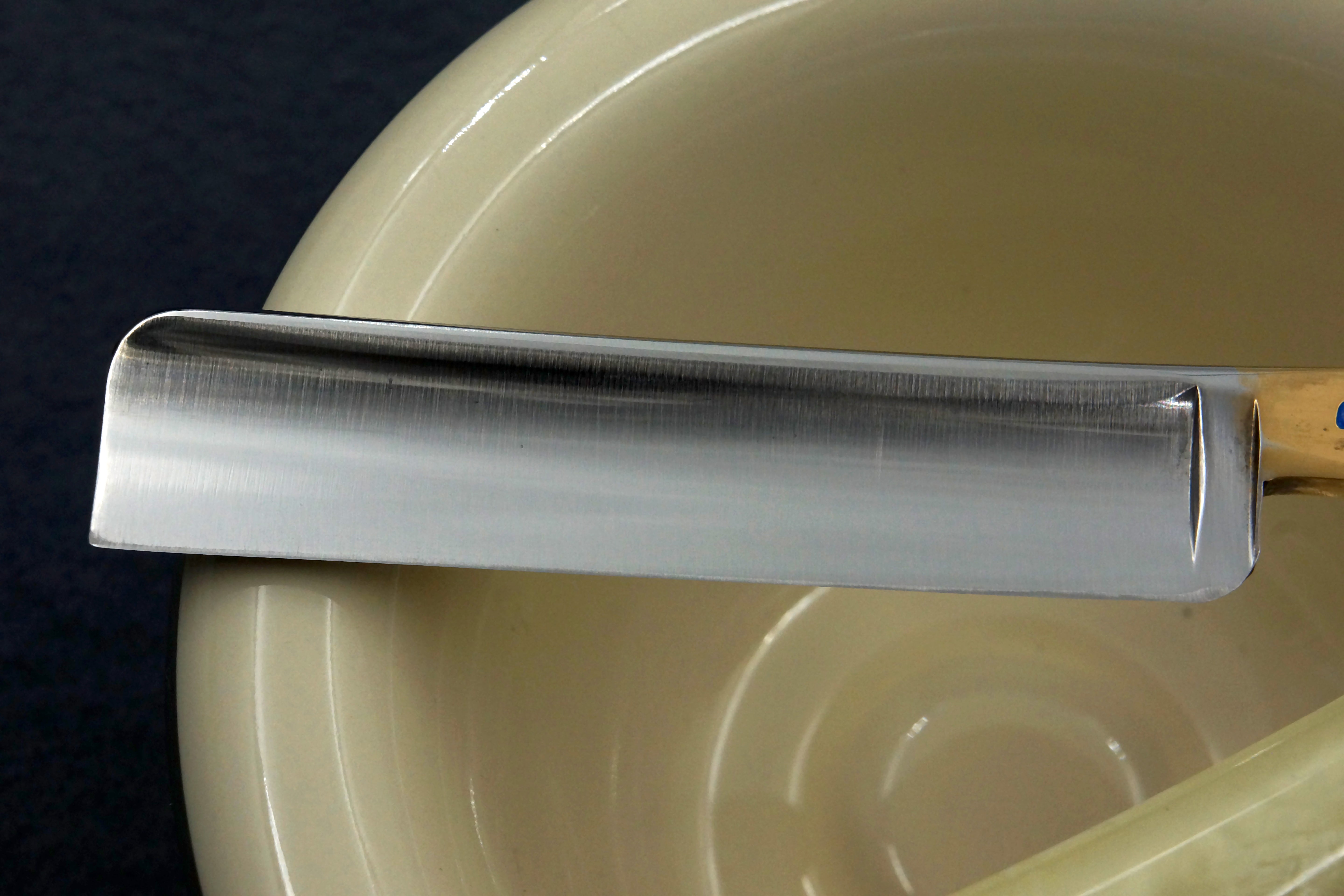 Dubl Duck Goldedge 11/16 Blade Cracked Ice Scales - Fully Restored Vintage Solingen Straight Razor - Shave Ready