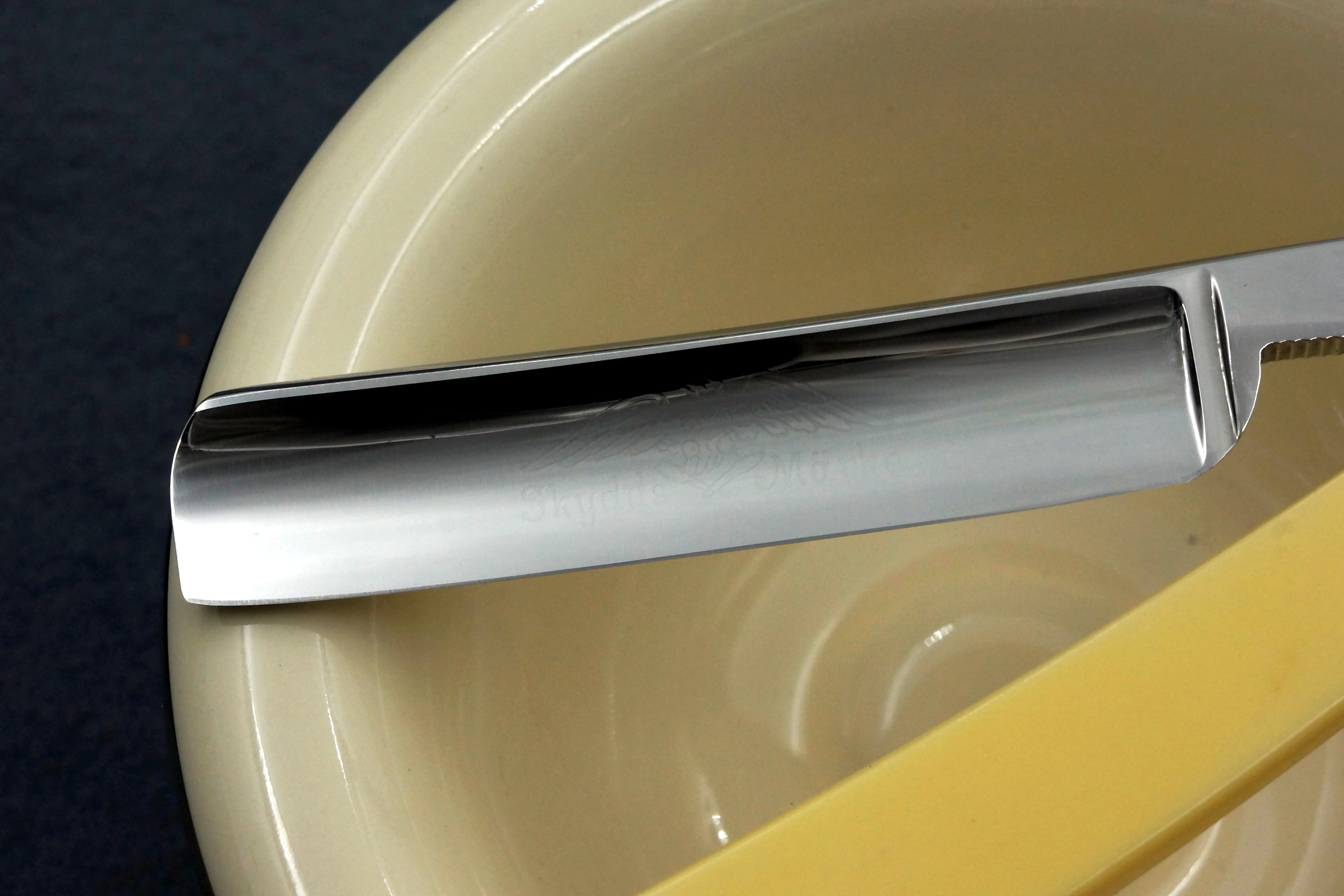 J.A. Hellberg 11/16 Blade - Excellent+ Eskilstuna Sweden Straight Razor - Shave Ready