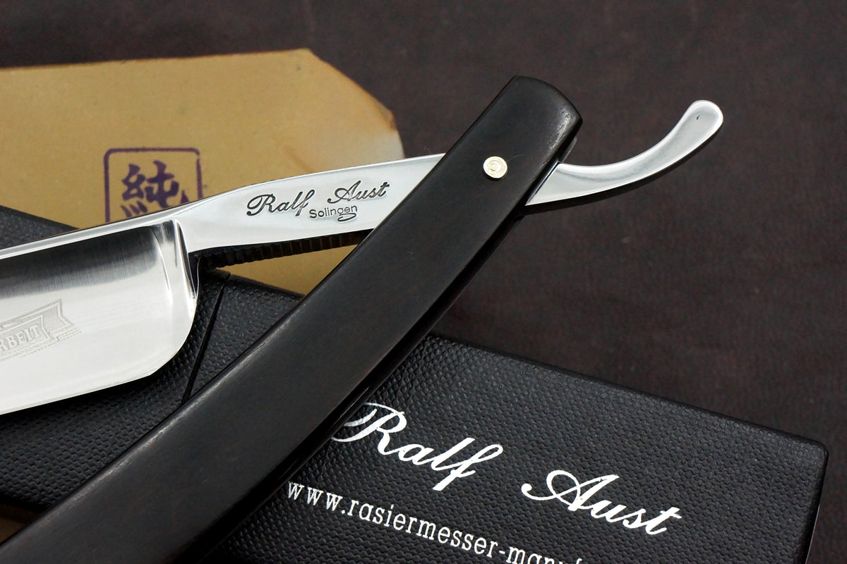 Lame creuse complète Ralf Aust 6/8 avec écailles noires - Rasoir droit Solingen d'occasion - Prêt à raser