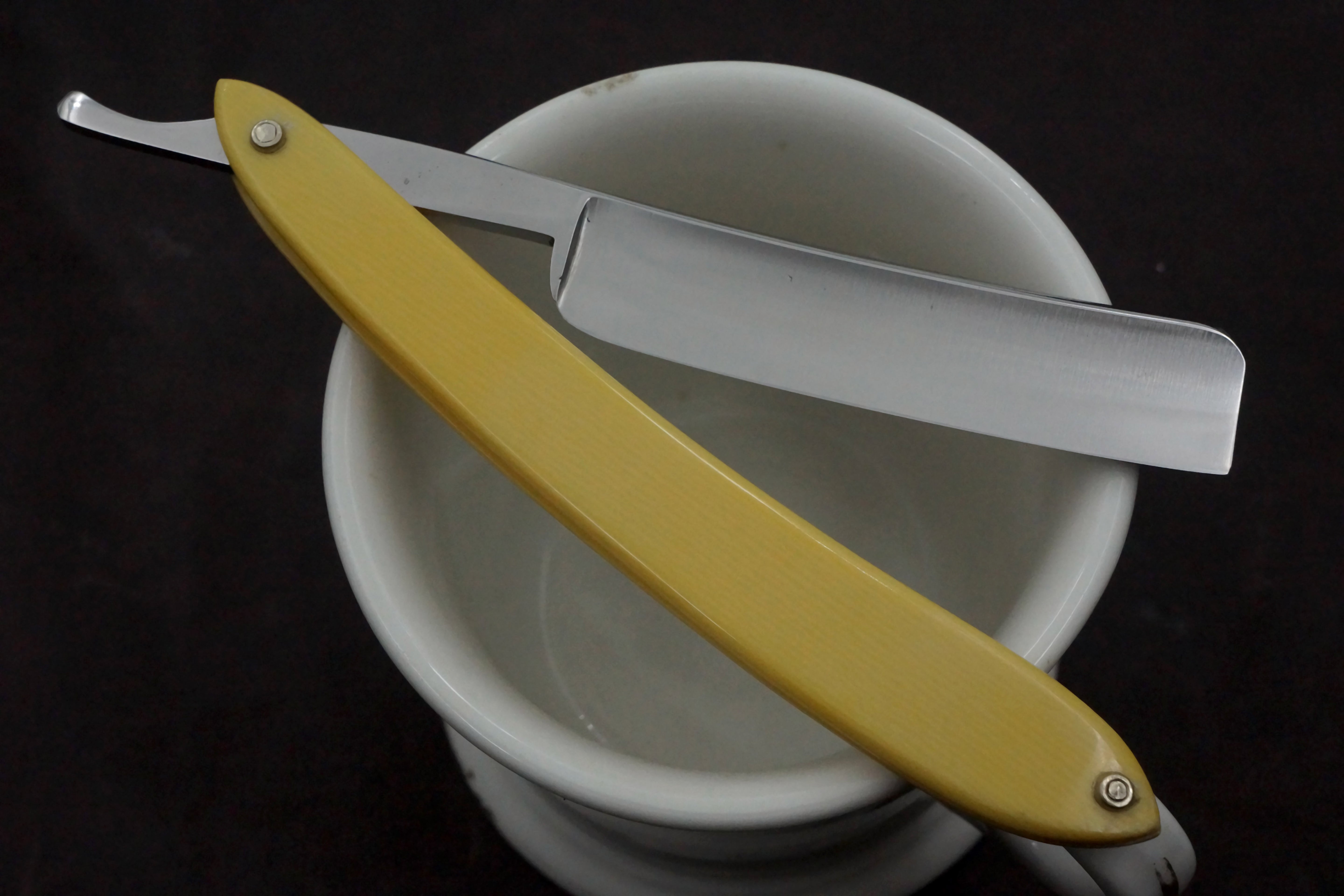 Joh. Engstrom 11/16 Full Hollow - Excellent Restored Vintage Eskilstuna Sweden Straight Razor - Shave Ready