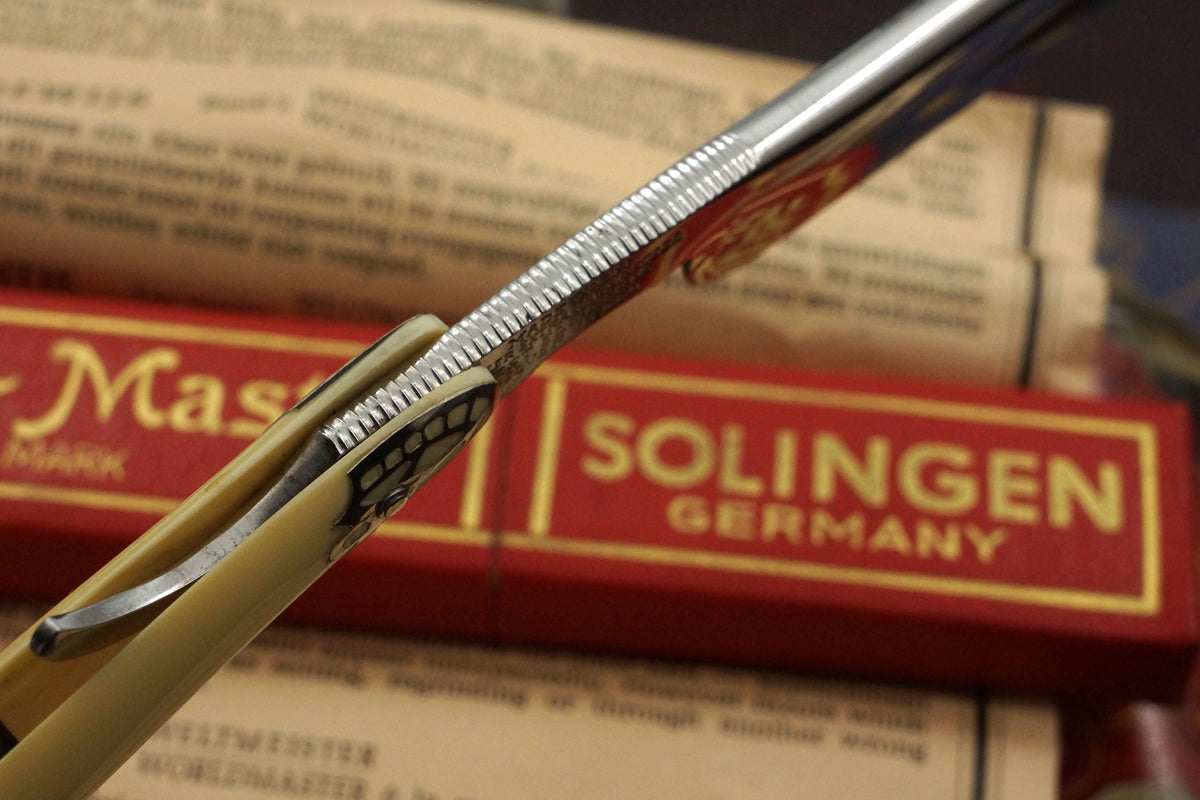 Otto Busch World Master No. 194 - Excellent 13/16 Full Hollow - Vintage Solingen Straight Razor - Shave Ready