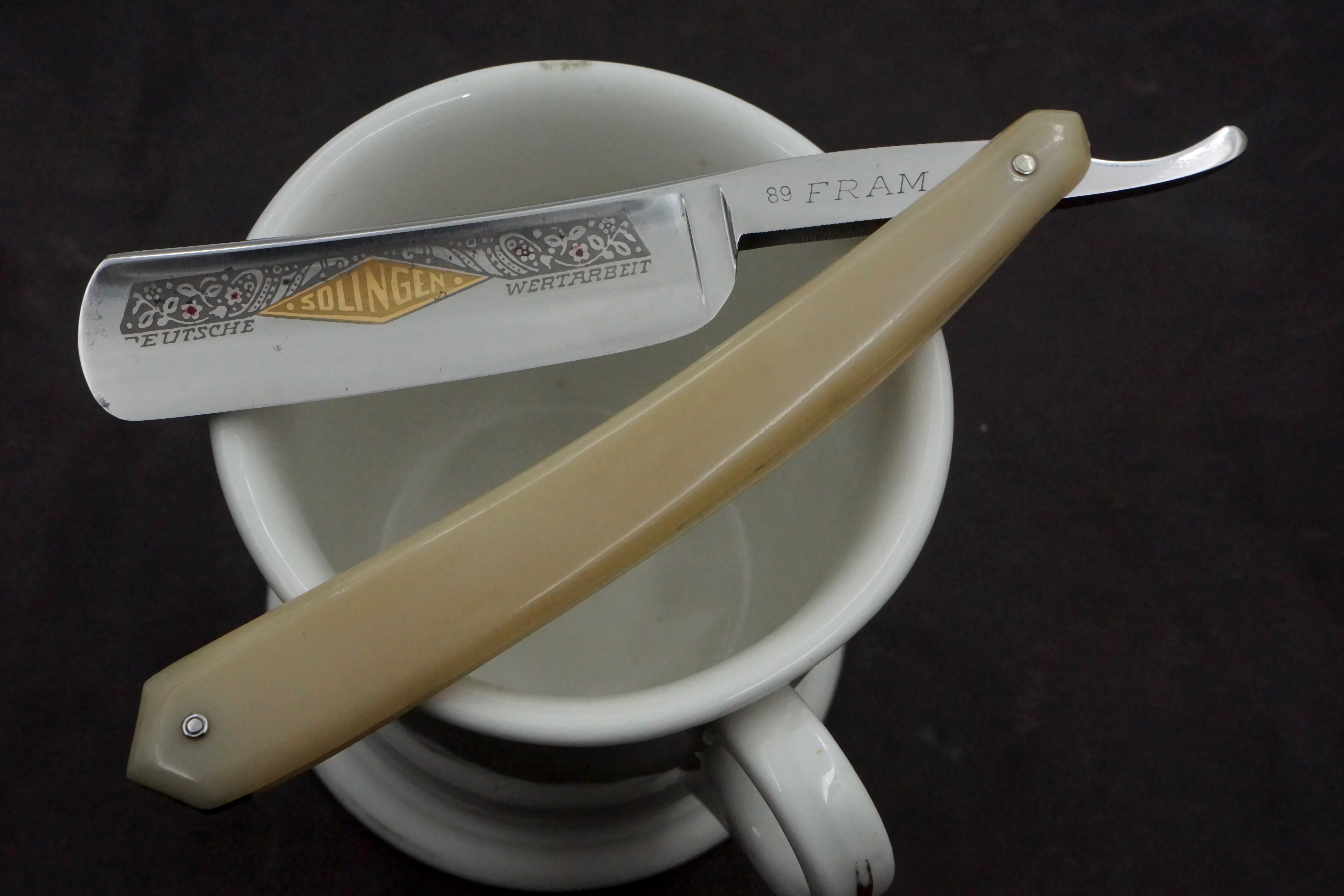 Fram No. 89 6/8 Full Hollow - Excellent+ Vintage Solingen Straight Razor - Shave Ready