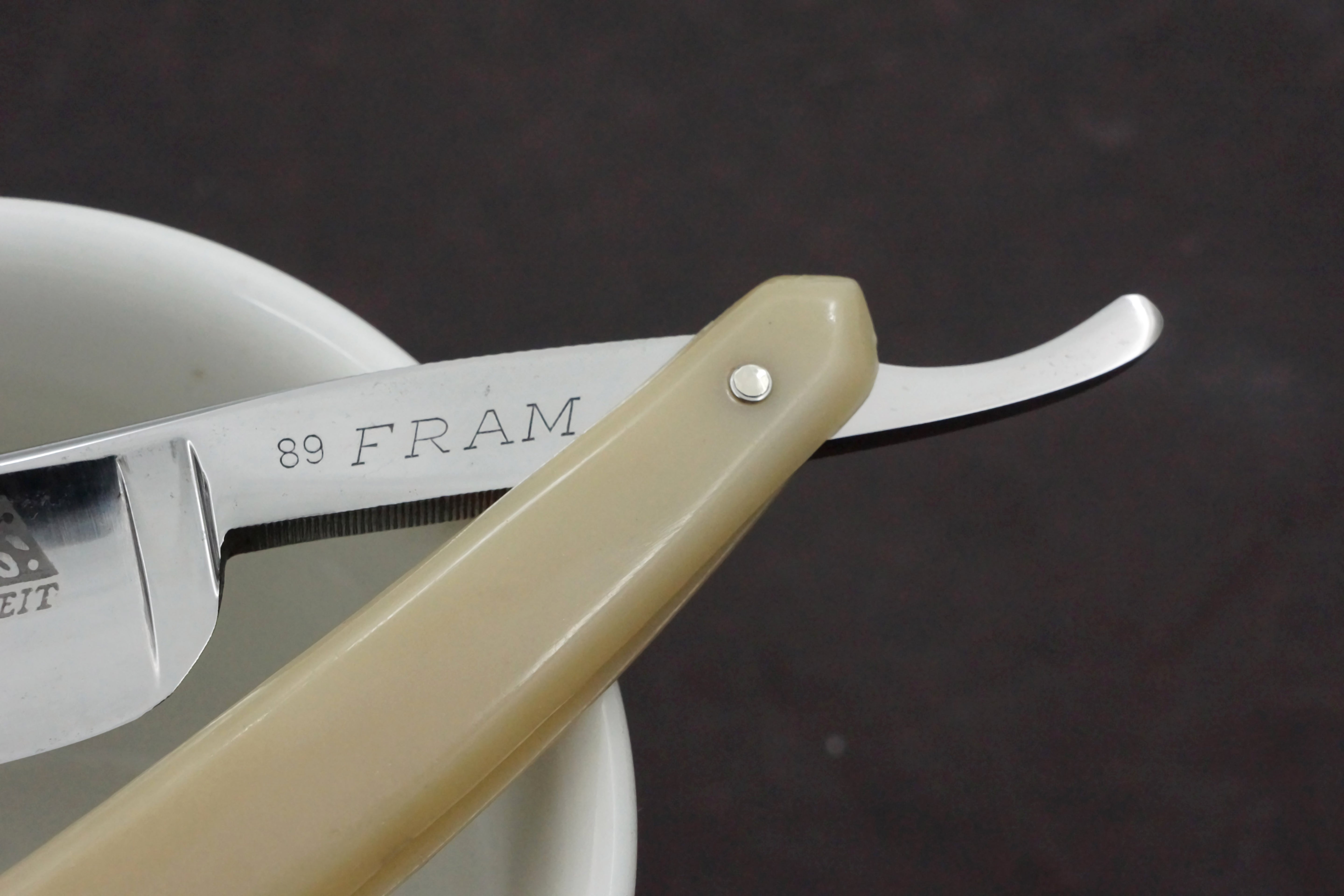 Fram No. 89 6/8 Full Hollow - Excellent+ Vintage Solingen Straight Razor - Shave Ready