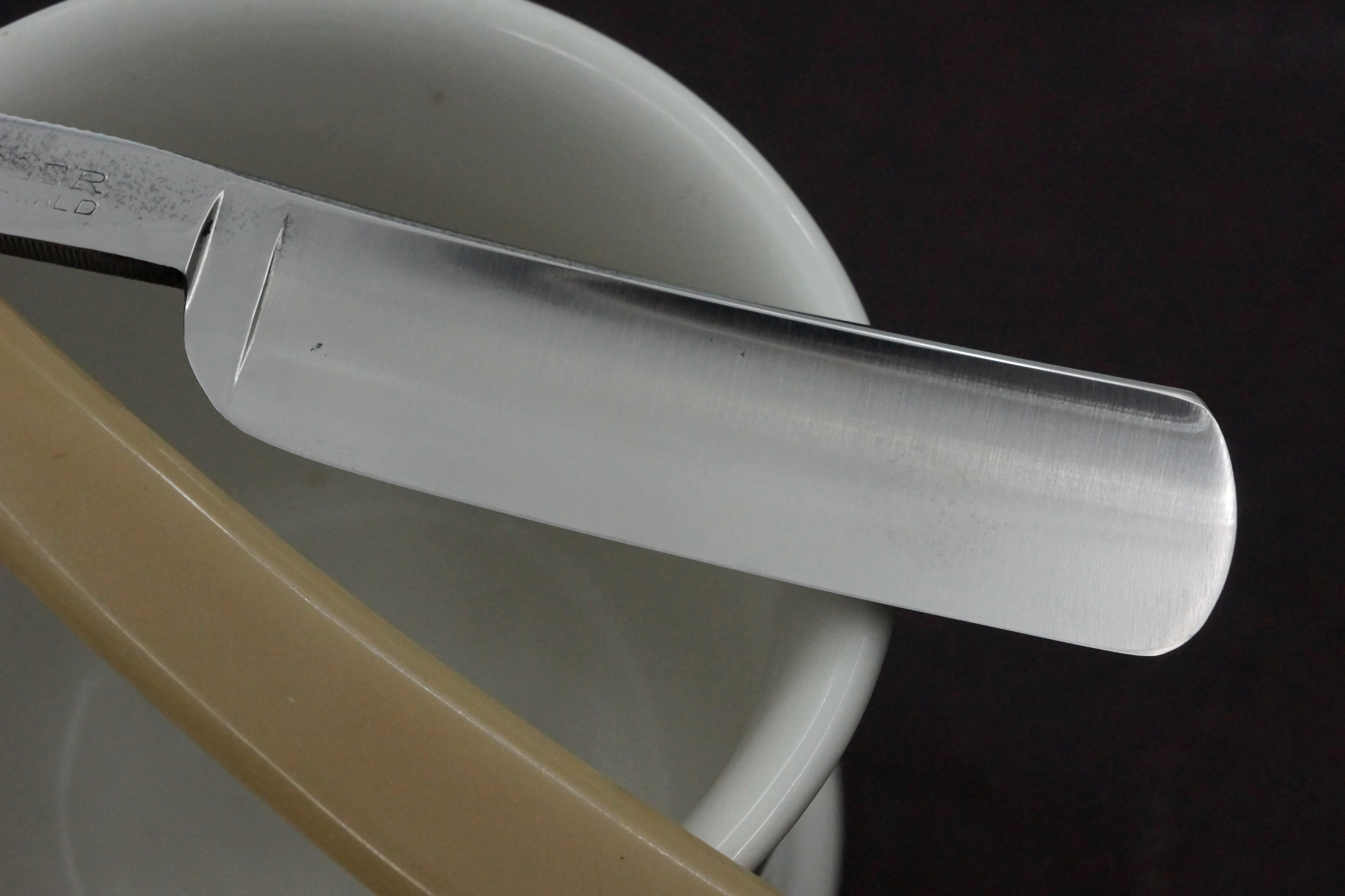 Fram No. 89 6/8 Full Hollow - Excellent+ Vintage Solingen Straight Razor - Shave Ready