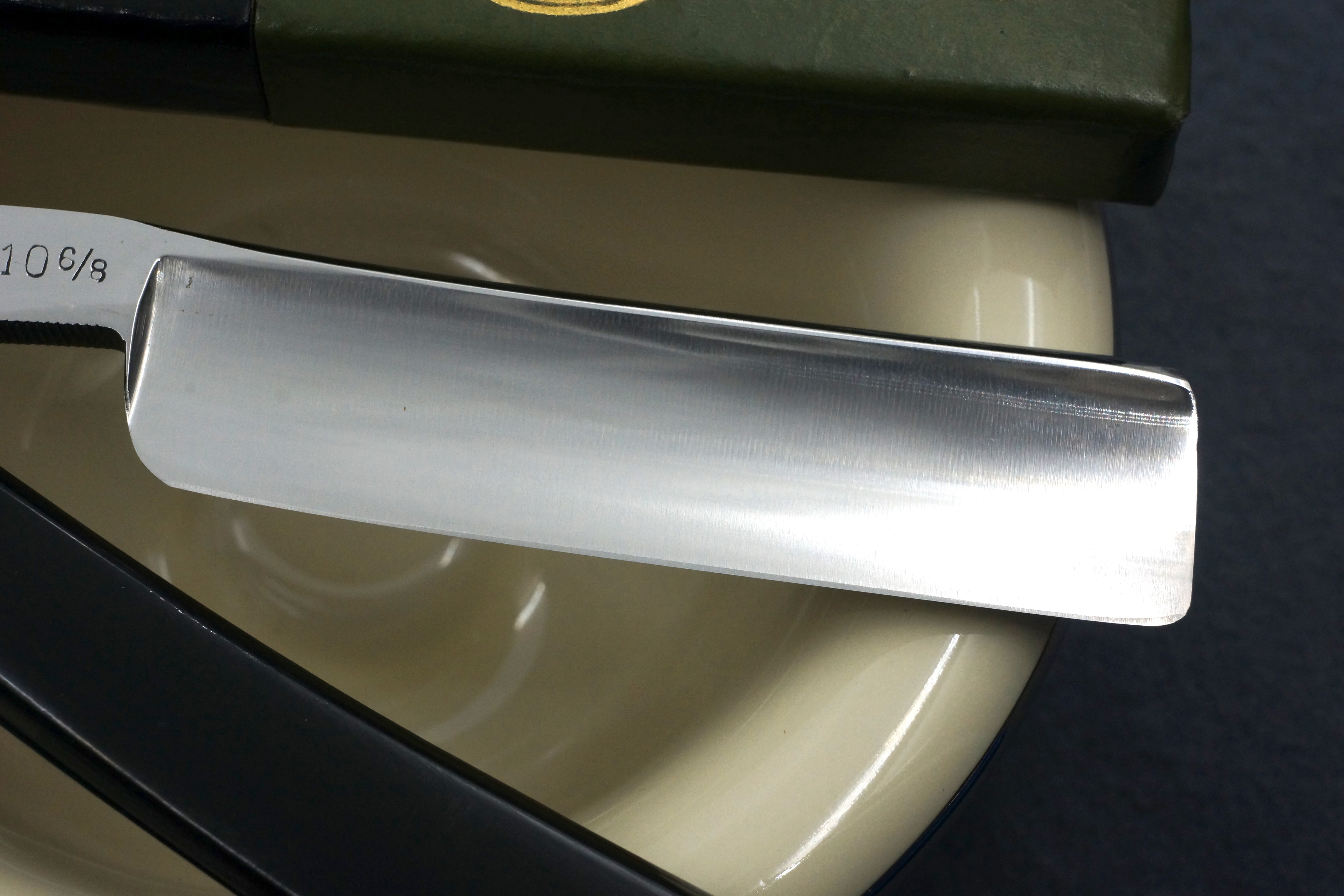 Fontana No. 10 Near Pristine 6/8 Full Hollow Blade - Solingen Vintage Straight Razor - Shave Ready