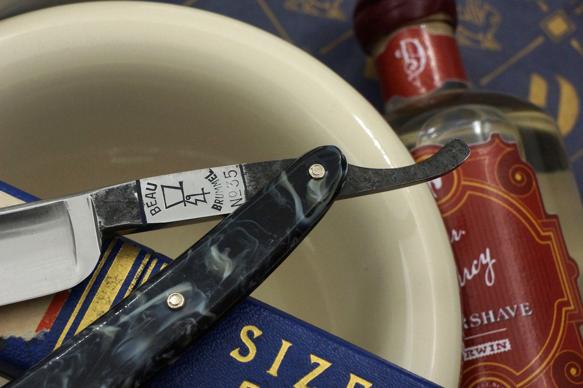 Rasoir droit vintage Solingen Beau Brummell No.35 5/8" presque impeccable - Prêt à raser 