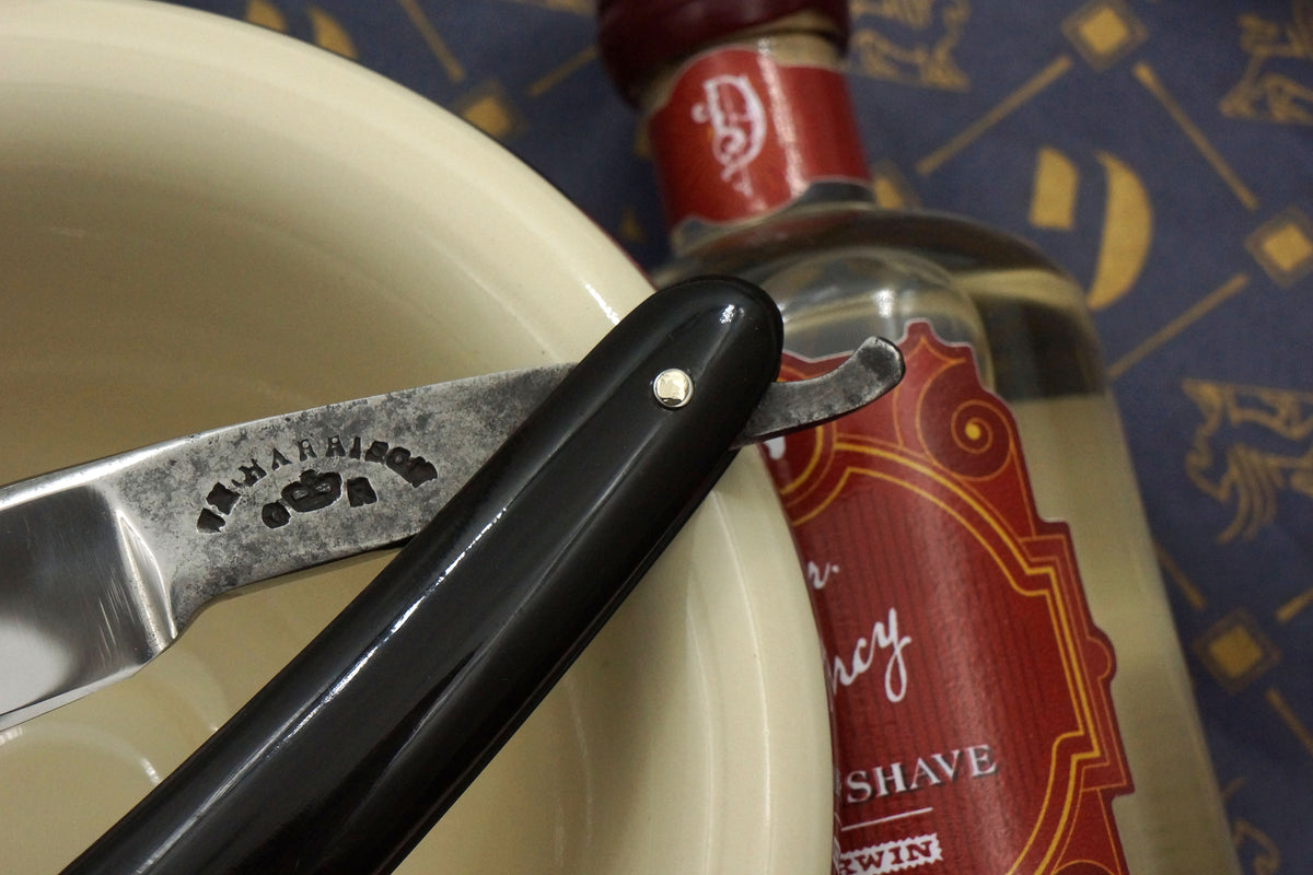 William Harrison - 6/8 Early 1800s Stubtail with Horn Scales - Fully Restored Sheffield Straight Razor - Shave Ready