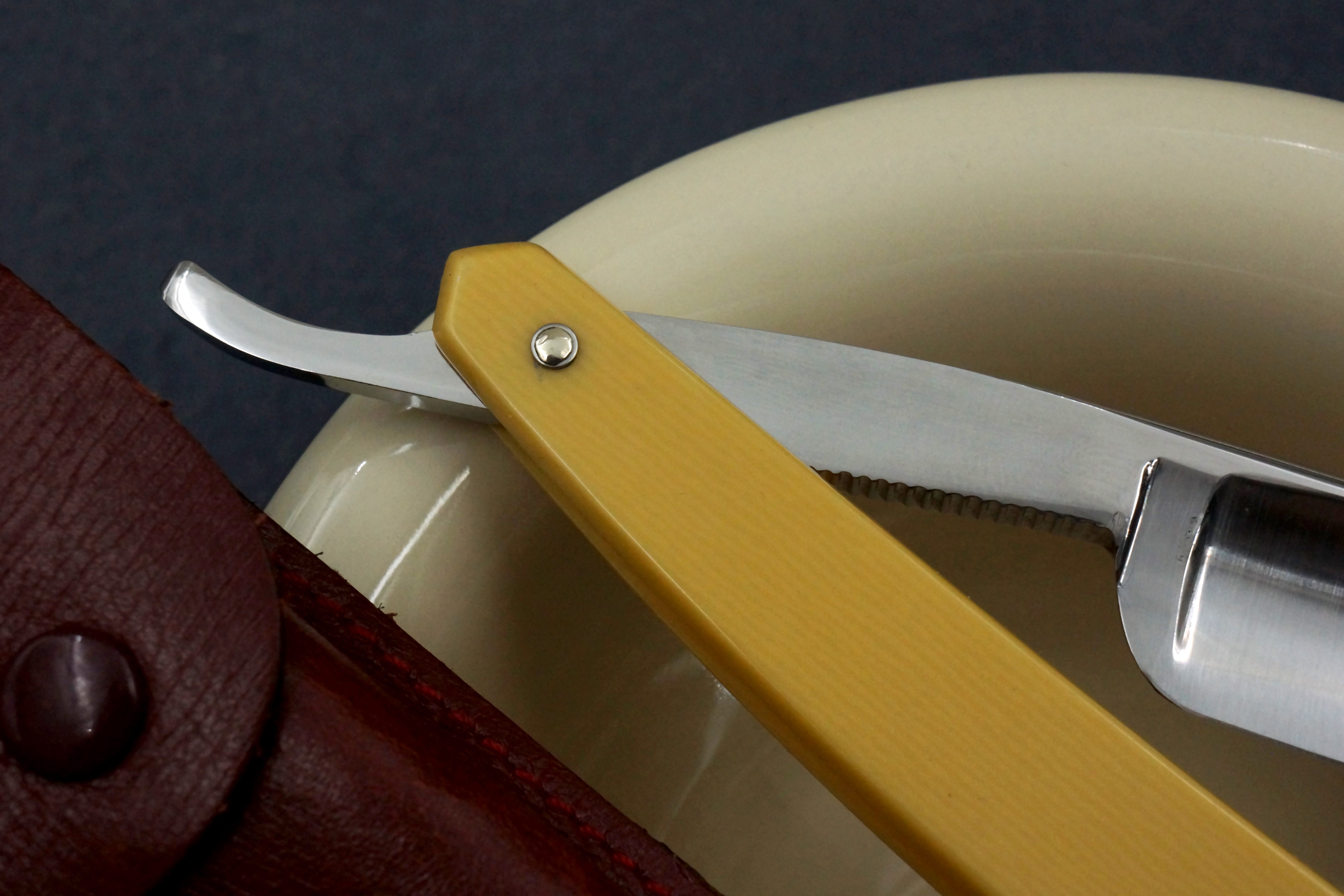 P. Hospital & Co. Le Grelot Full Hollow - 5/8 Vintage French Straight Razor - Shave Ready