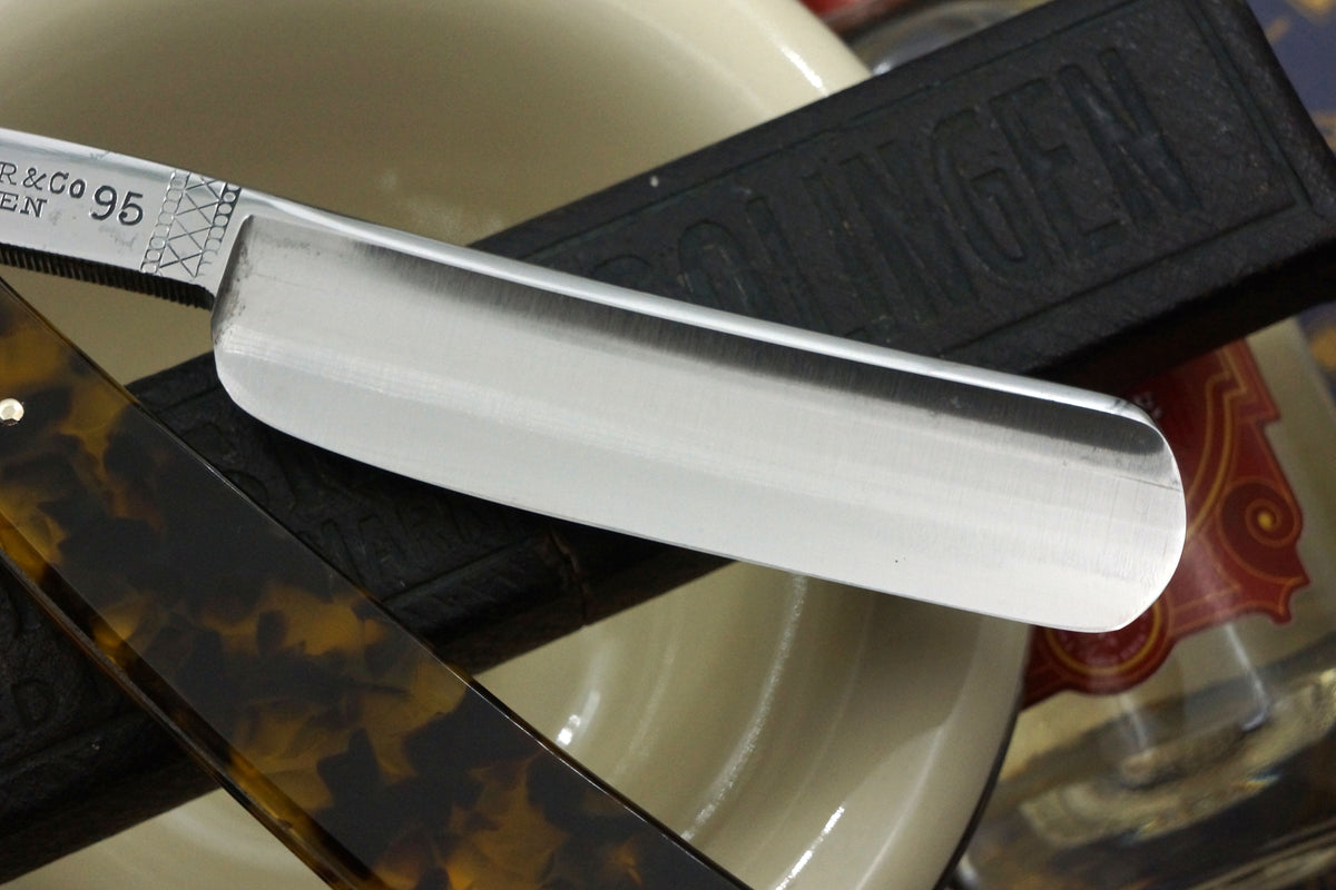 L. Sommer "Mondesir" 13/16 Blade Tortoise Scales - Excellent Vintage Solingen Straight Razor - Shave Ready