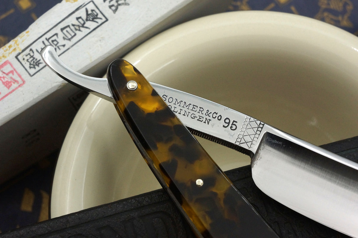 L. Sommer "Mondesir" 13/16 Blade Tortoise Scales - Excellent Vintage Solingen Straight Razor - Shave Ready