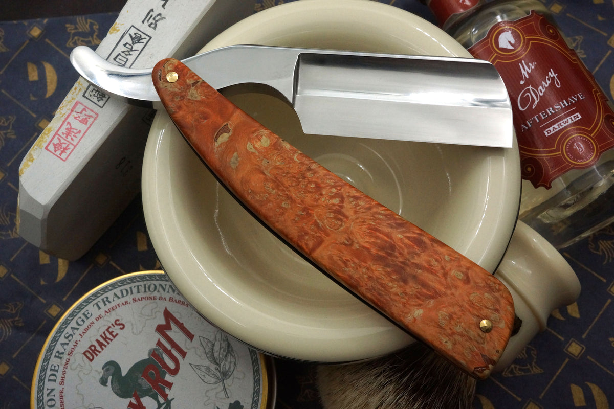 Art Razor Capitaine 19/16 Vollhohlklinge - Gebrauchtes, individuelles Rasiermesser mit Knochengriff - Rasurbereit