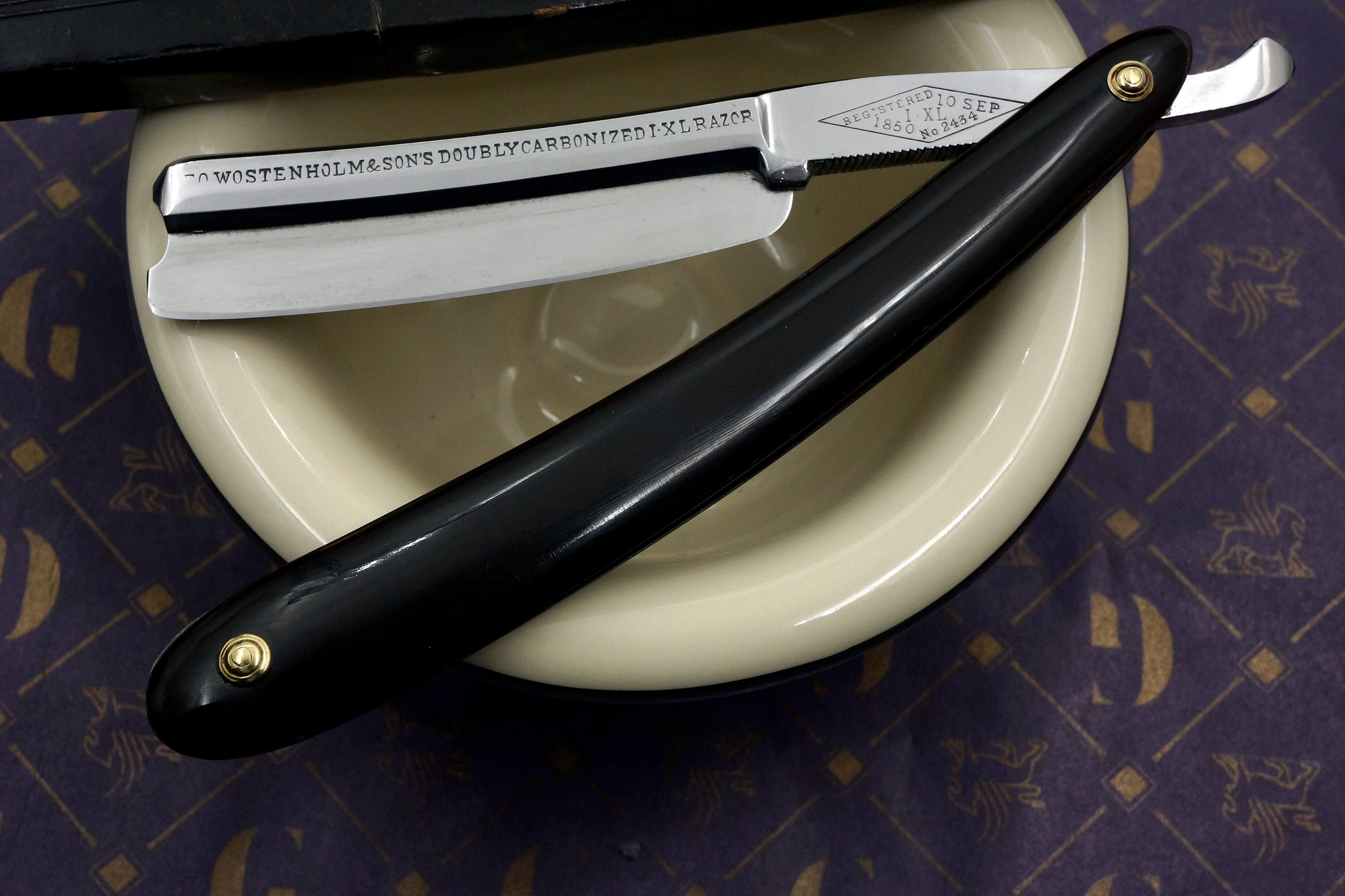 George Wostenholm & Son 6/8 Doubly Carbonized - Rare Fancy Vintage Sheffield Straight Razor - Shave Ready