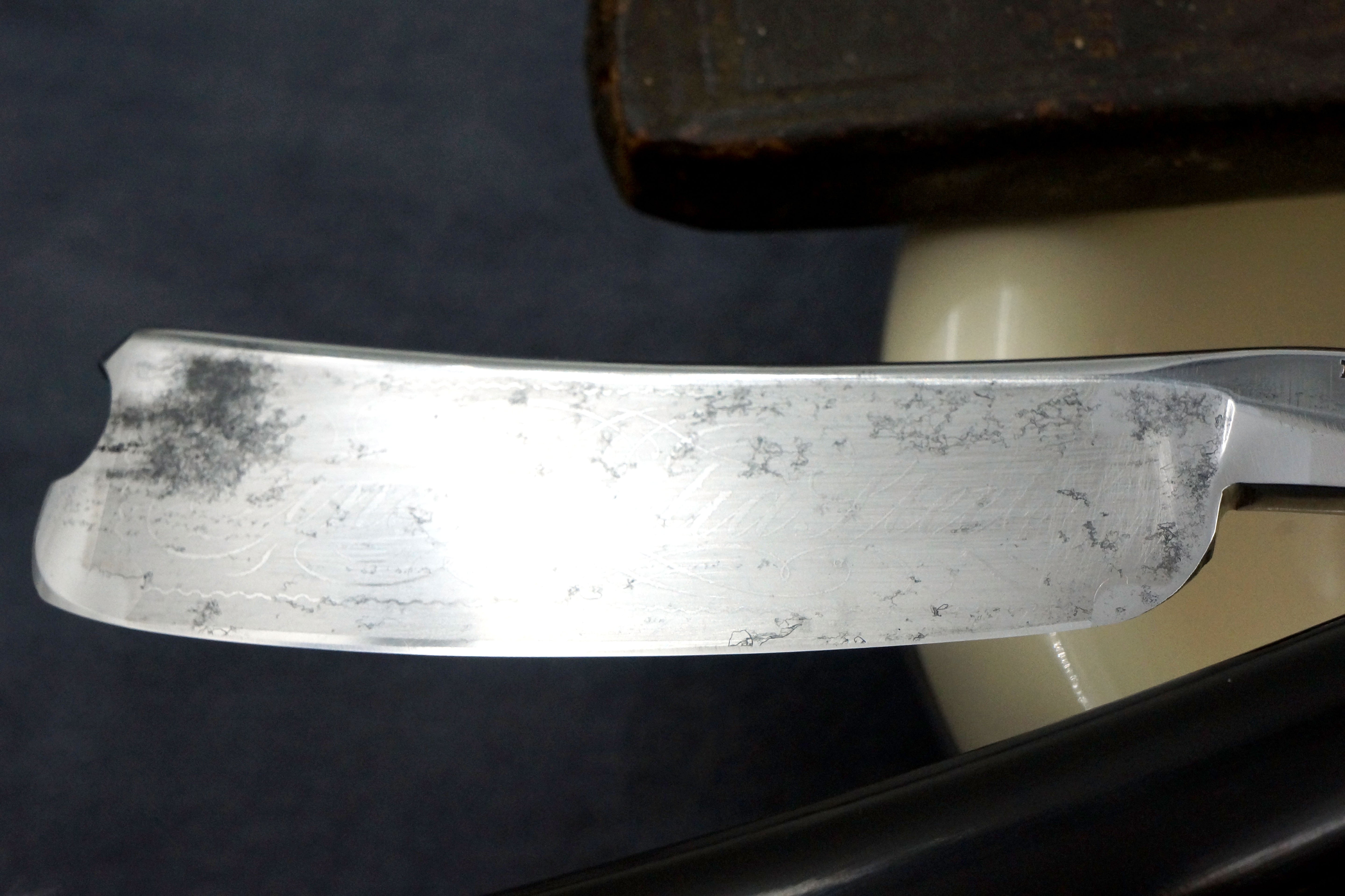 Wade & Butcher Restored 7/8 "Fine India Steel" Vintage Sheffield Straight Razor with Original Horn Scales - Shave Ready