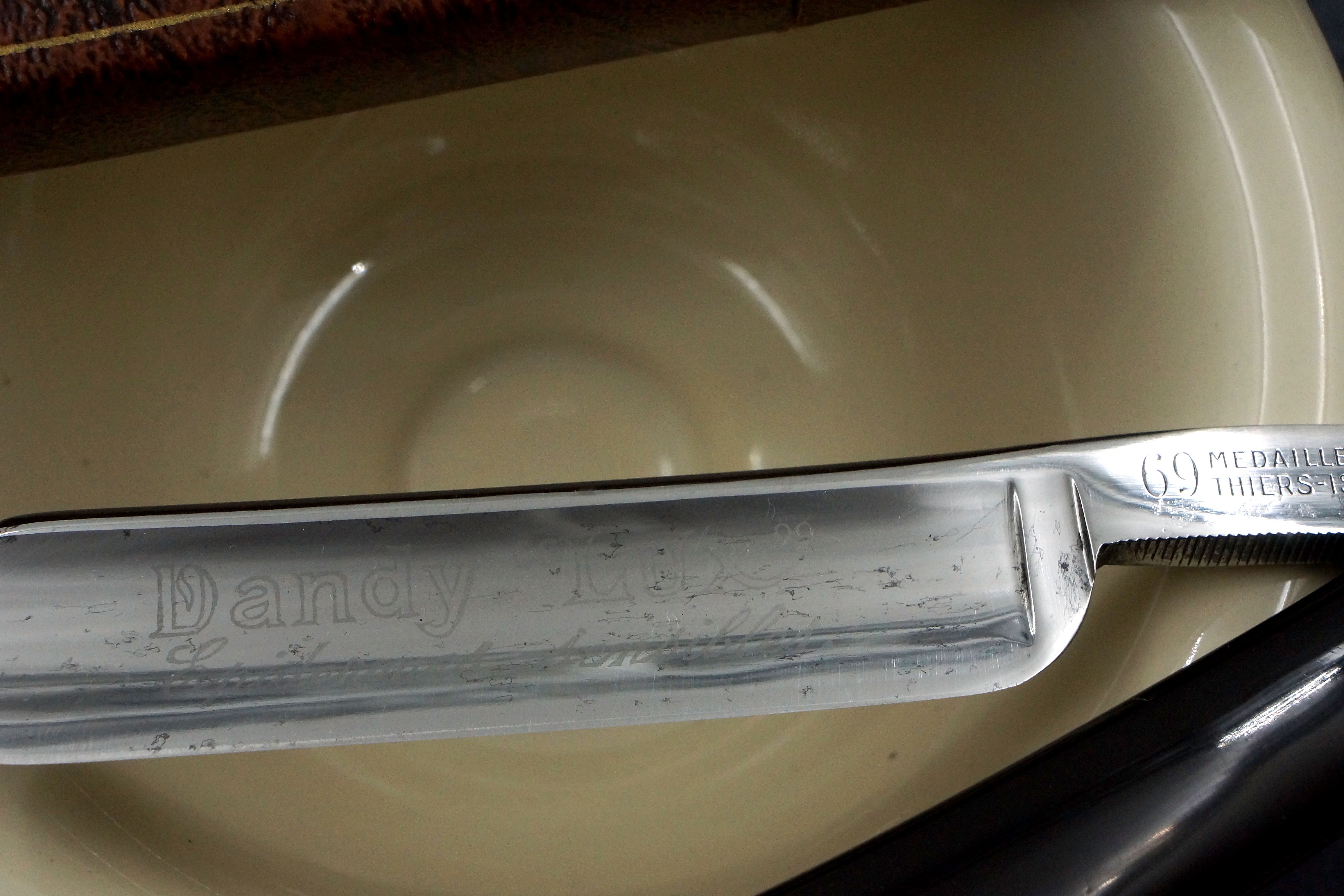 Thiers Issard No. 641 Dandy Luxe 11/16  Full Hollow - Restored Vintage French Straight Razor - Shave Ready